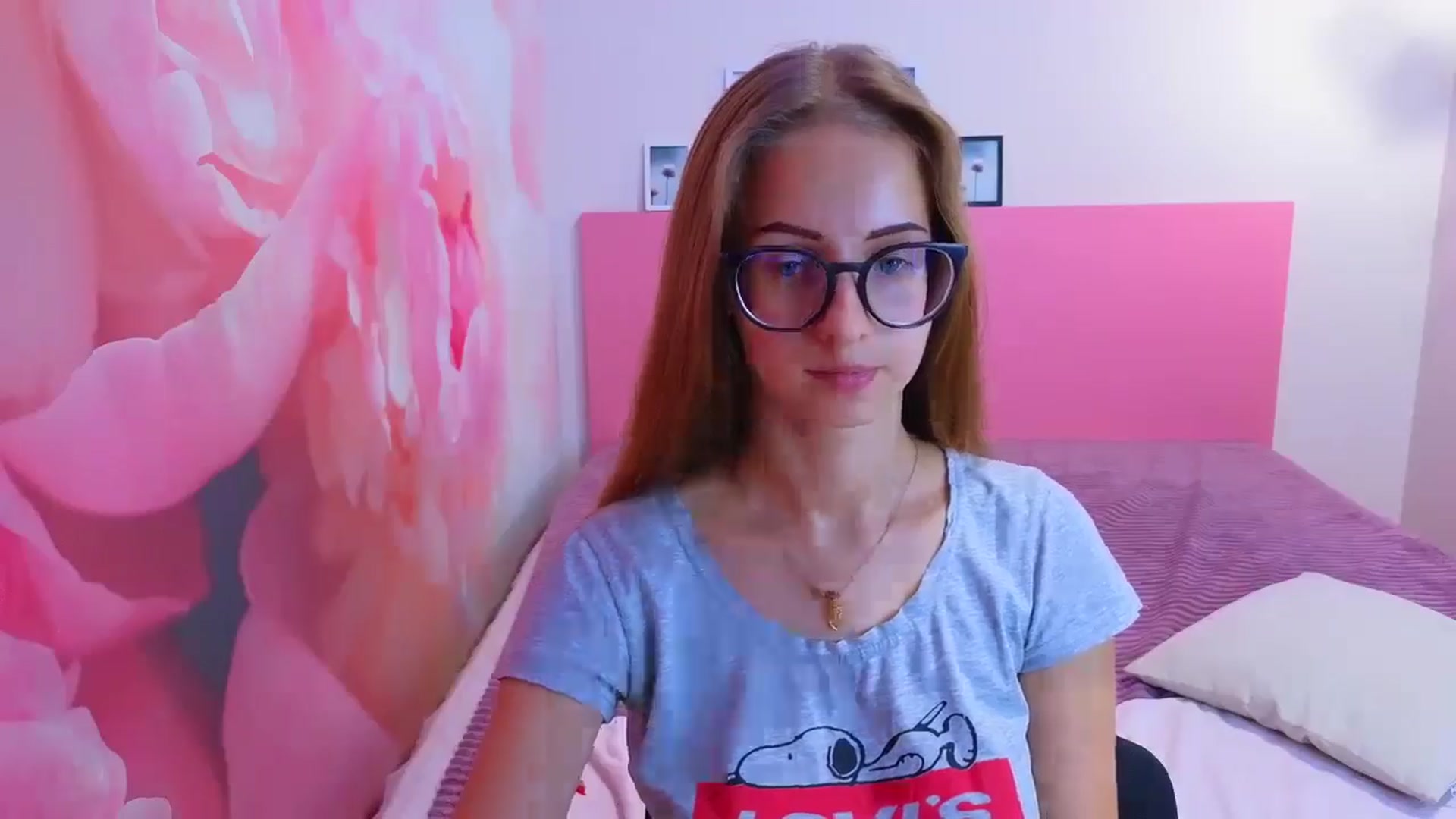 Gallery image thumbnail from Kristina_Adel's myfreecams stream on, 10/06/2025, 10:47 image 12 of 20