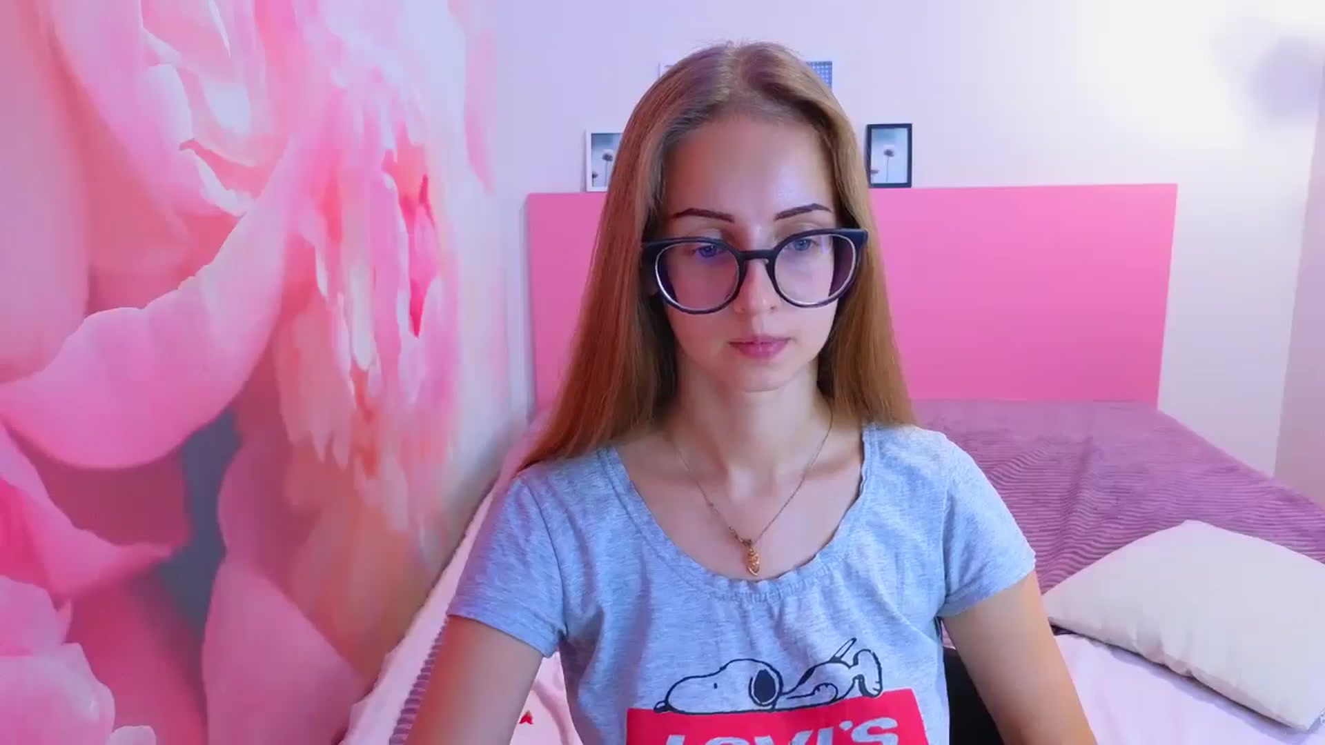 Gallery image thumbnail from Kristina_Adel's myfreecams stream on, 10/06/2025, 10:47 image 14 of 20