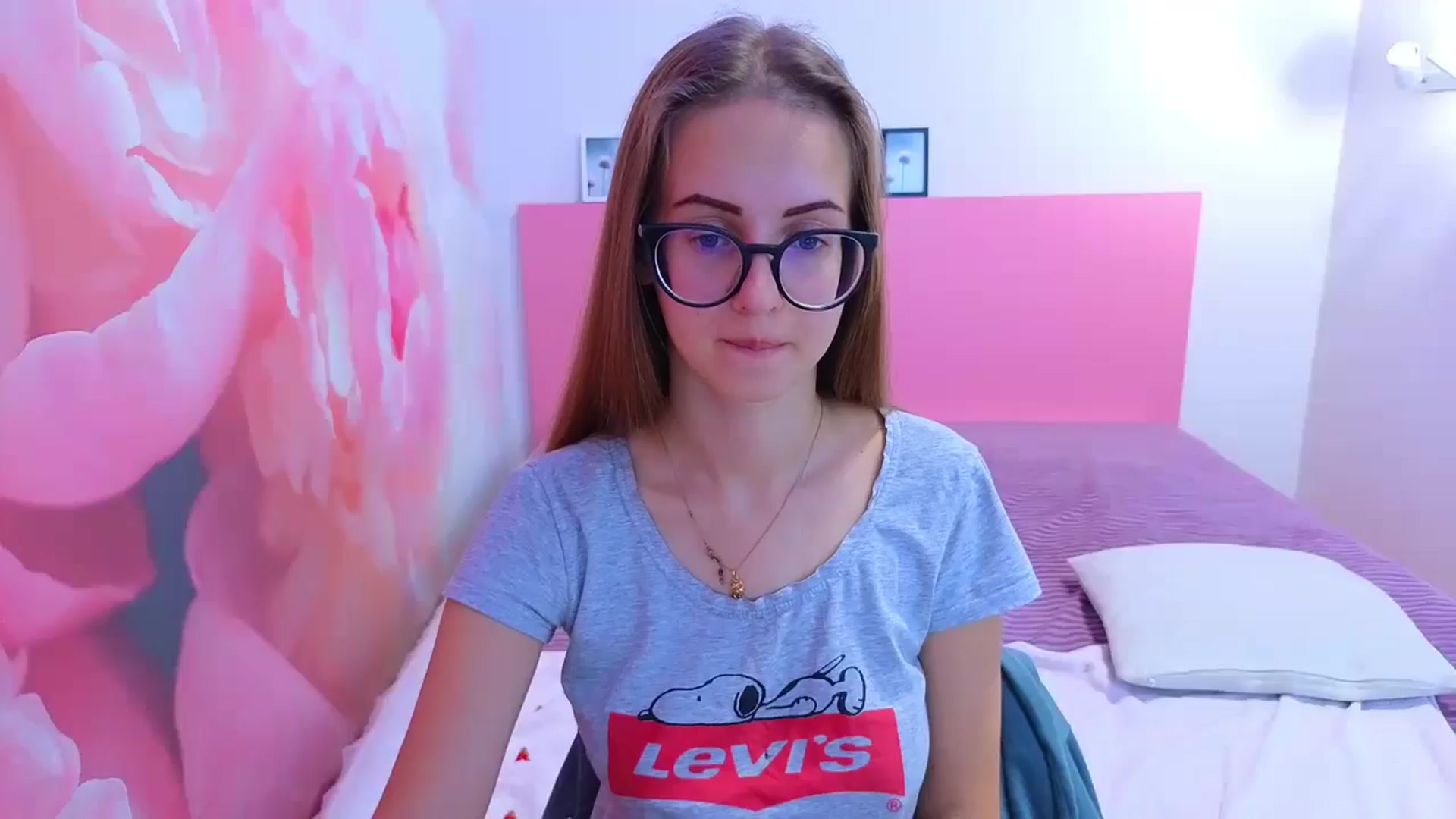 Gallery image thumbnail from Kristina_Adel's myfreecams stream on, 10/20/2025, 08:12 image 6 of 20