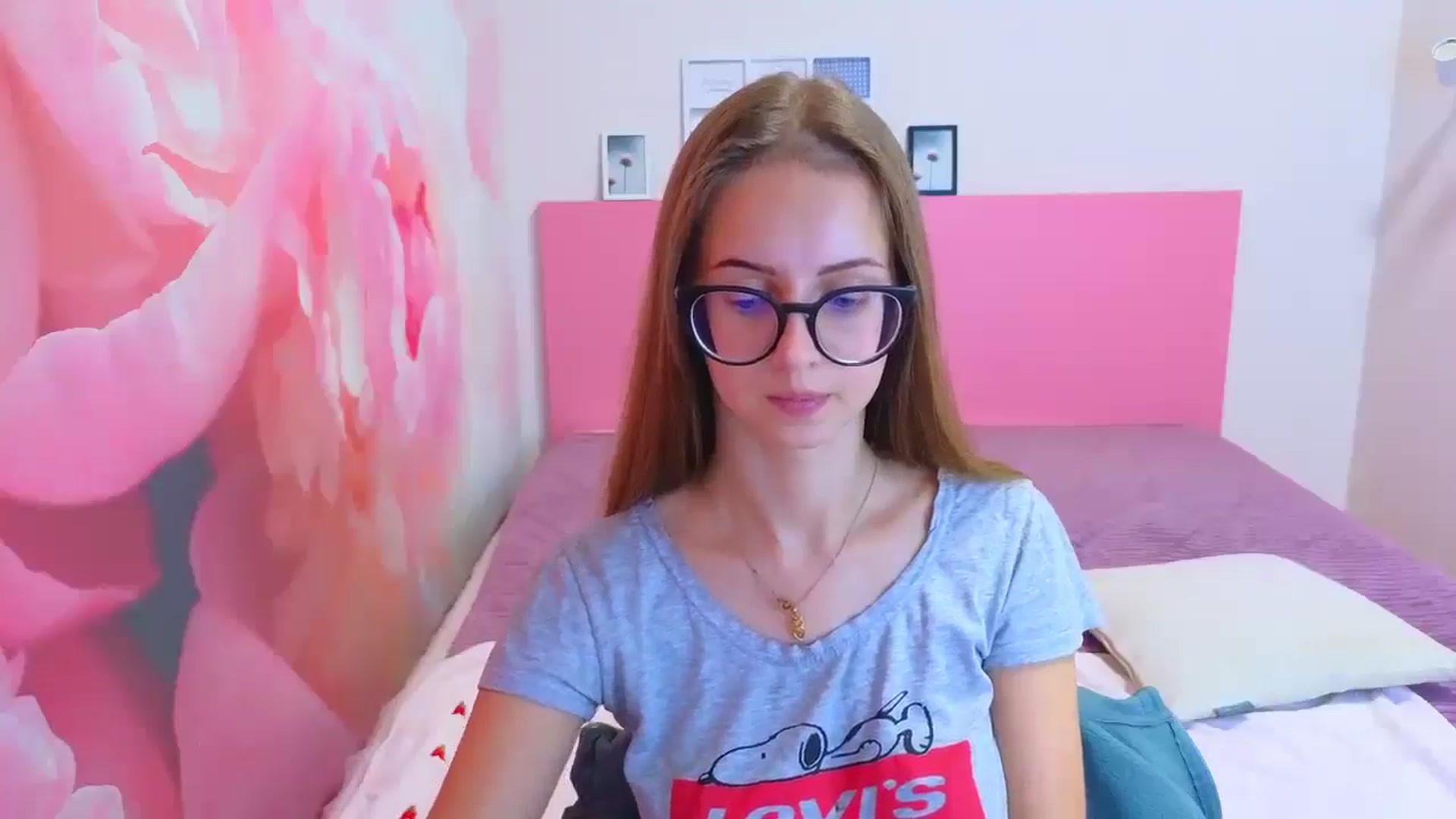 Gallery image thumbnail from Kristina_Adel's myfreecams stream on, 11/07/2025, 10:48 image 16 of 20