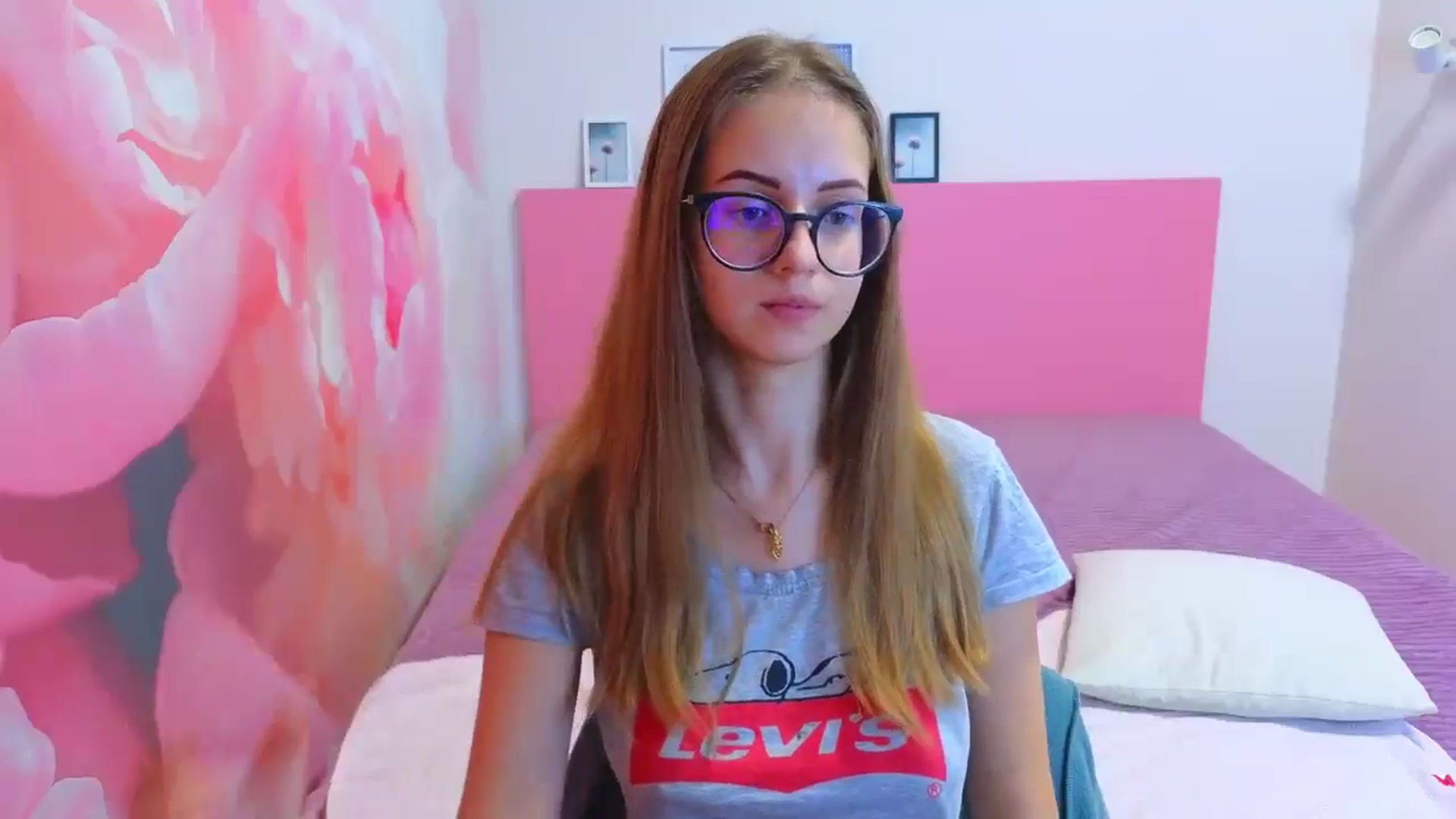 Gallery image thumbnail from Kristina_Adel's myfreecams stream on, 11/10/2025, 09:33 image 5 of 20
