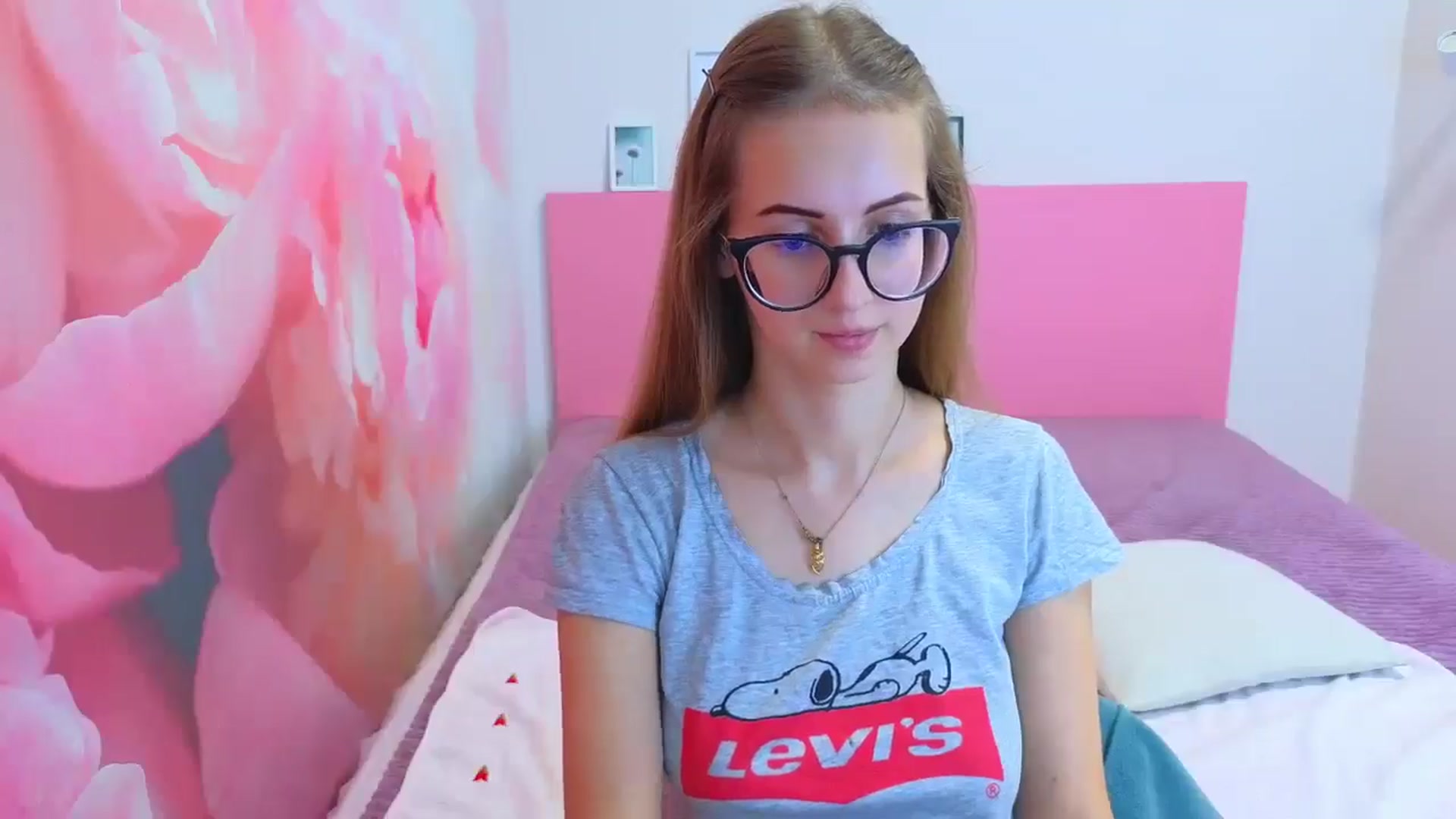 Gallery image thumbnail from Kristina_Adel's myfreecams stream on, 11/12/2025, 09:31 image 5 of 20