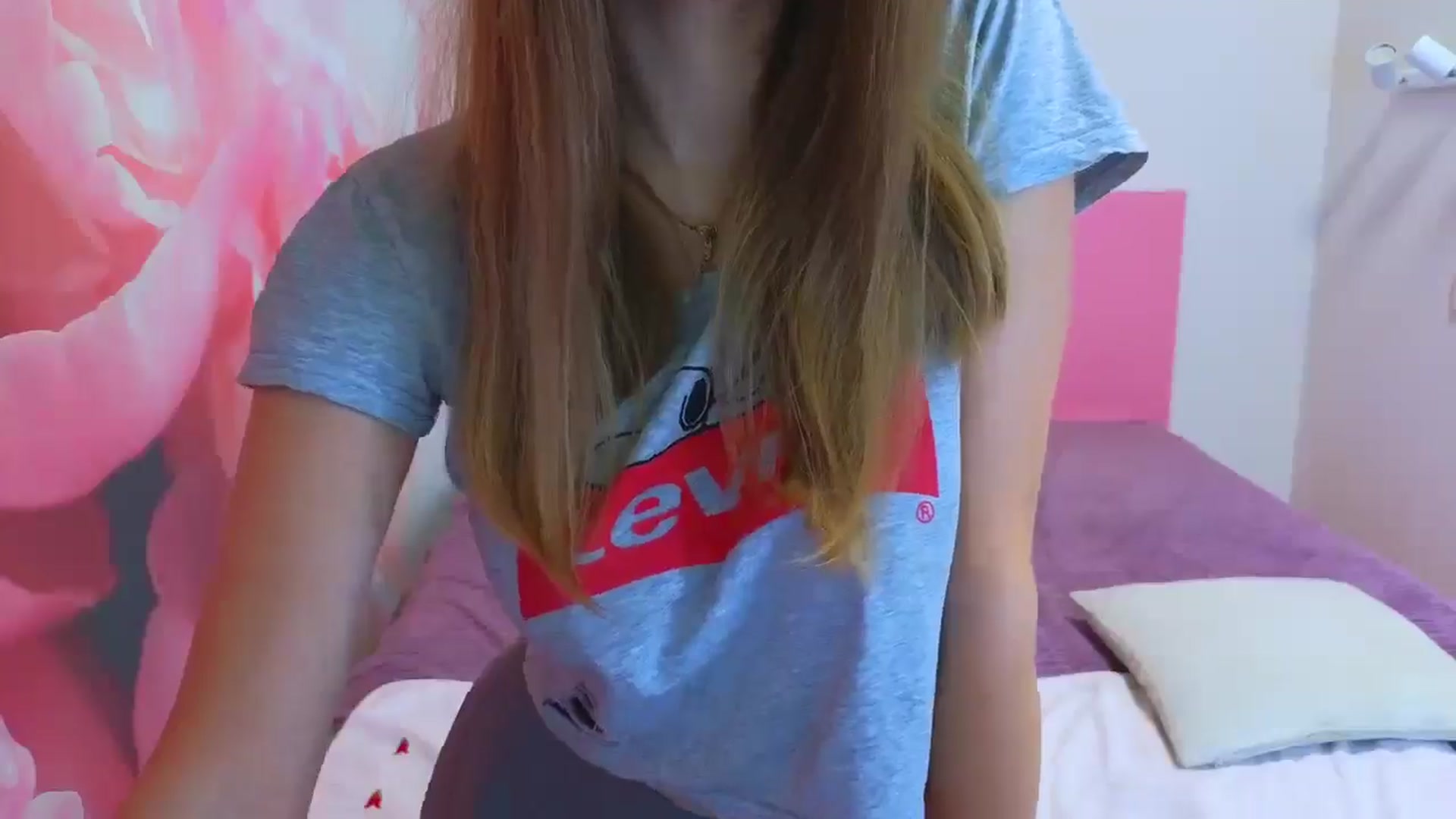 Gallery image thumbnail from Kristina_Adel's myfreecams stream on, 11/13/2025, 15:11 image 9 of 20