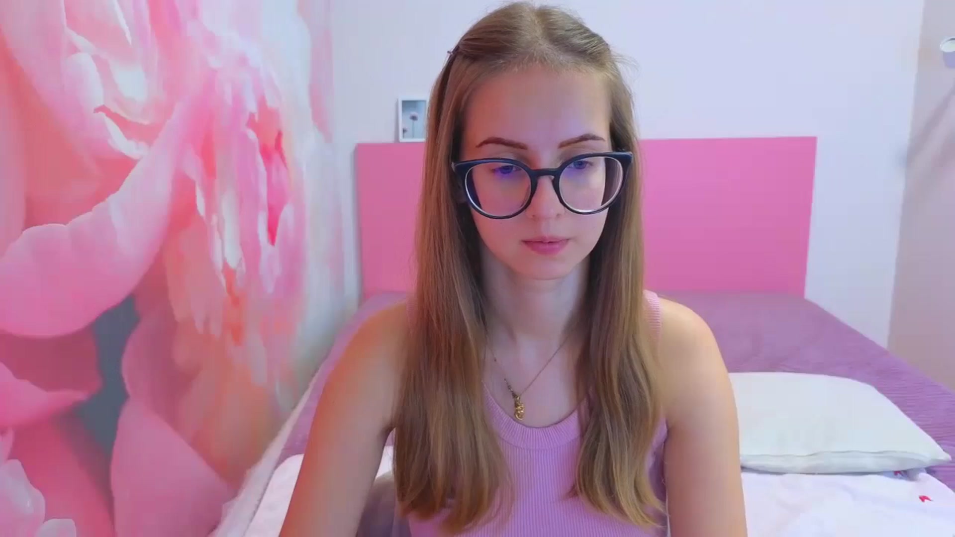 Gallery image thumbnail from Kristina_Adel's myfreecams stream on, 11/24/2025, 10:42 image 3 of 20