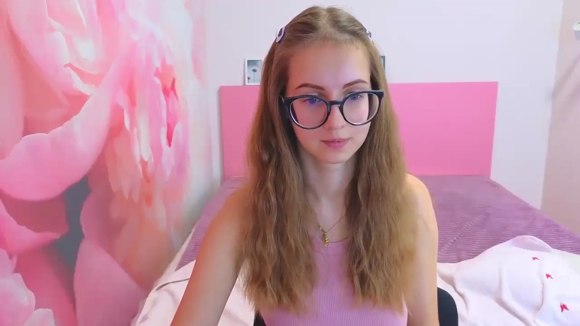 Gallery image thumbnail from Kristina_Adel's myfreecams stream on, 12/05/2025, 08:02 image 4 of 20
