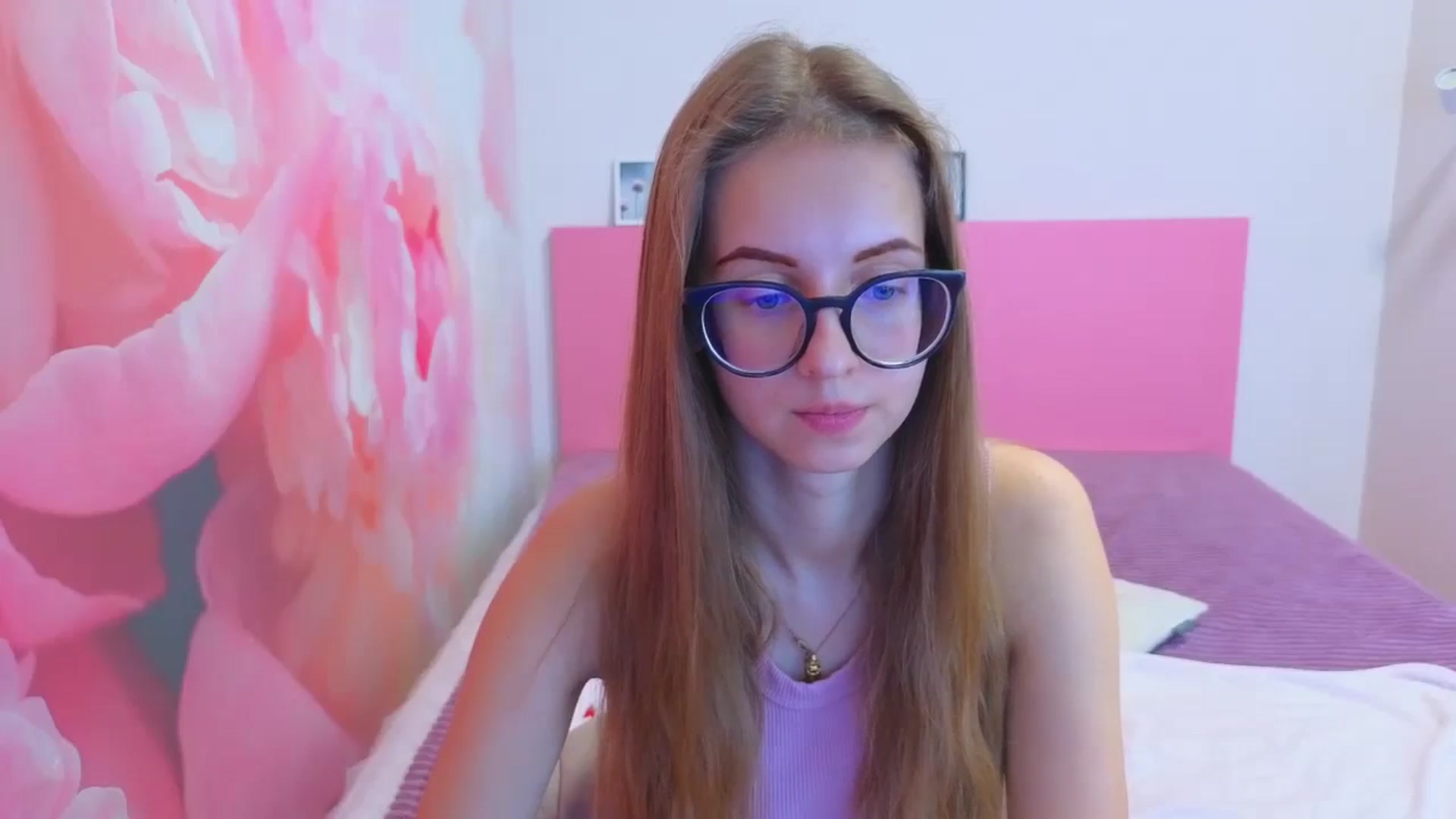 Gallery image thumbnail from Kristina_Adel's myfreecams stream on, 12/19/2025, 11:56 image 5 of 20