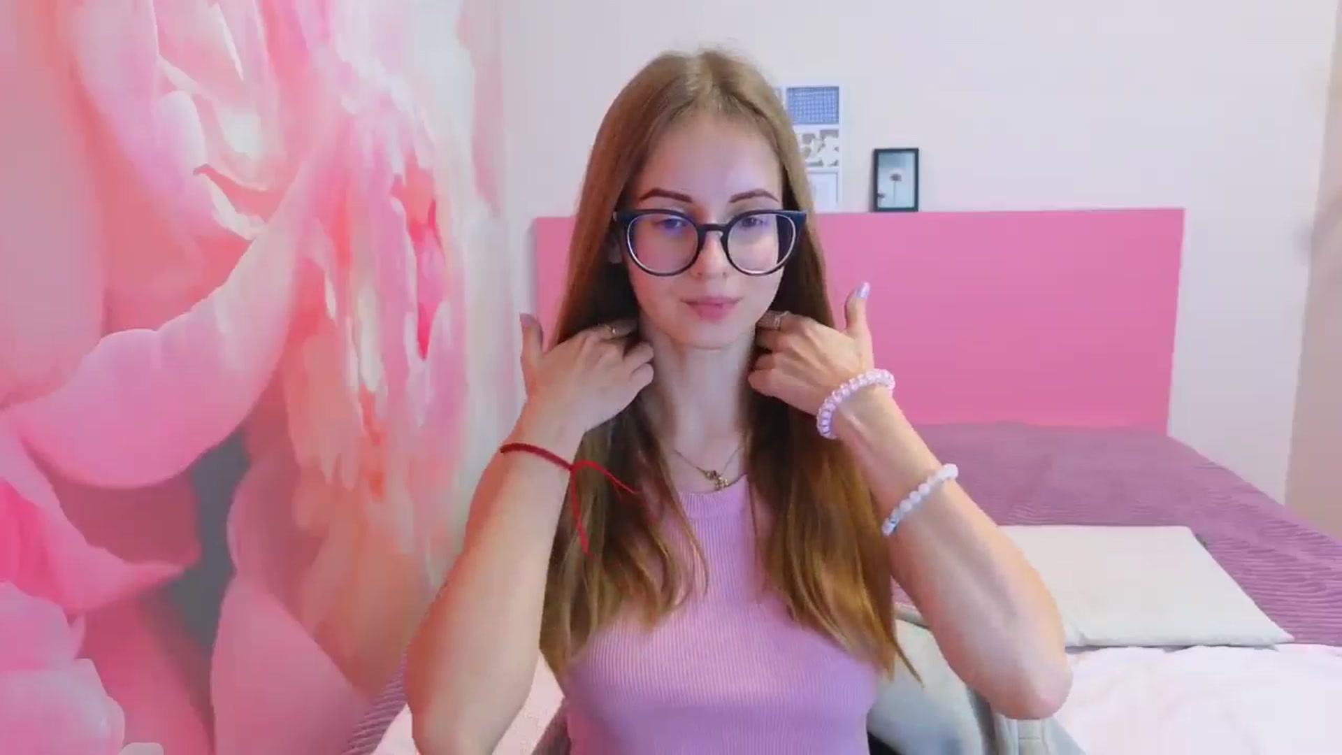 Gallery image thumbnail from Kristina_Adel's myfreecams stream on, 01/08/2026, 13:42 image 8 of 20