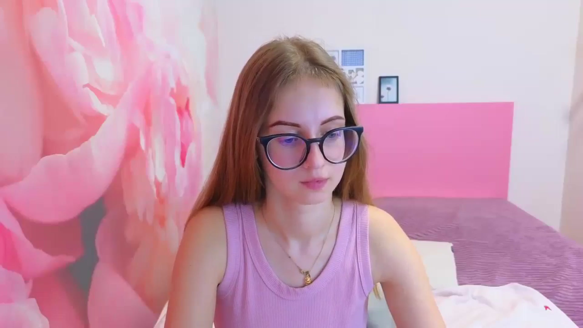 Gallery image thumbnail from Kristina_Adel's myfreecams stream on, 01/08/2026, 15:13 image 16 of 20