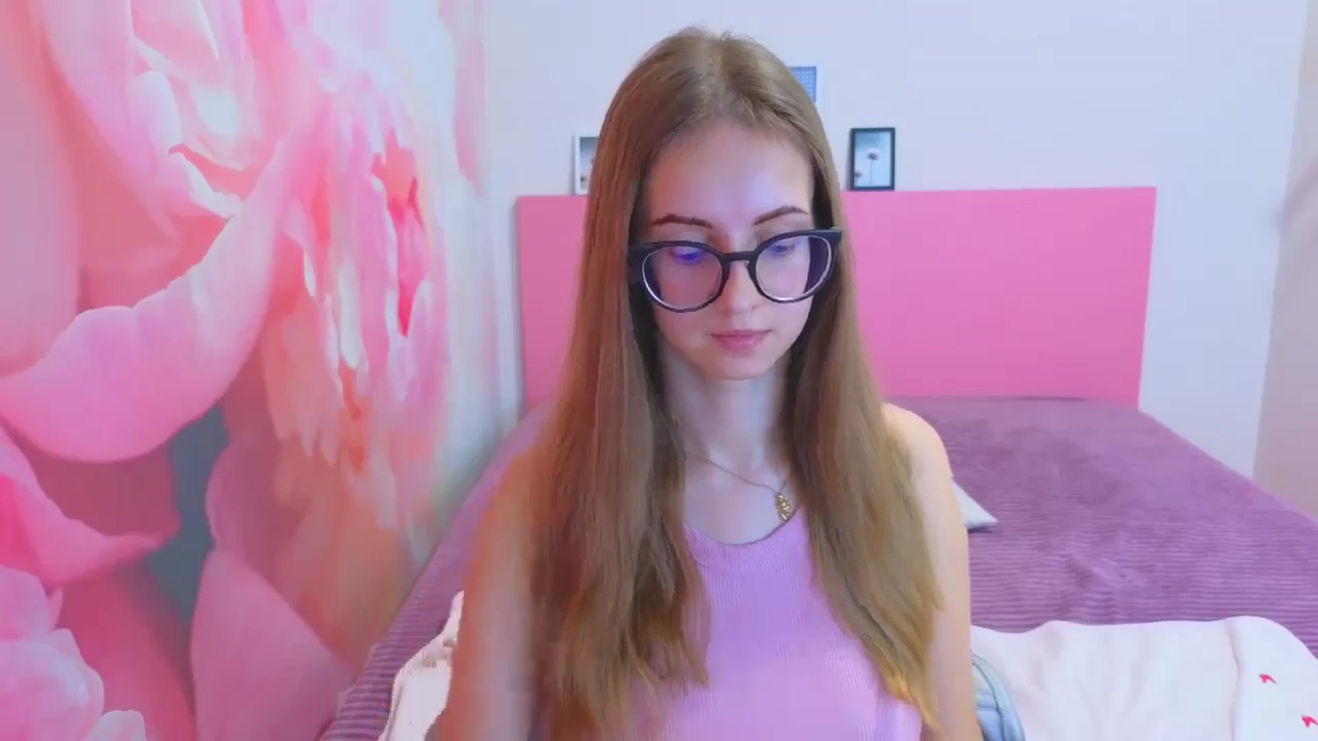 Gallery image thumbnail from Kristina_Adel's myfreecams stream on, 01/09/2026, 08:53 image 4 of 20