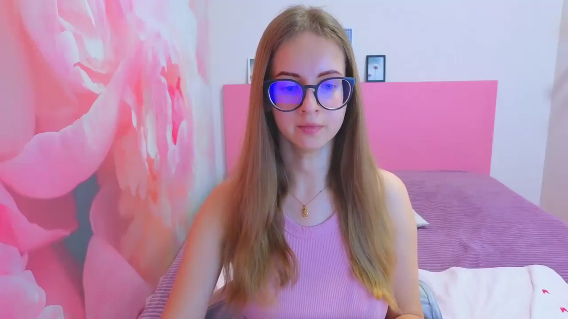 Gallery image thumbnail from Kristina_Adel's myfreecams stream on, 01/09/2026, 08:53 image 2 of 20