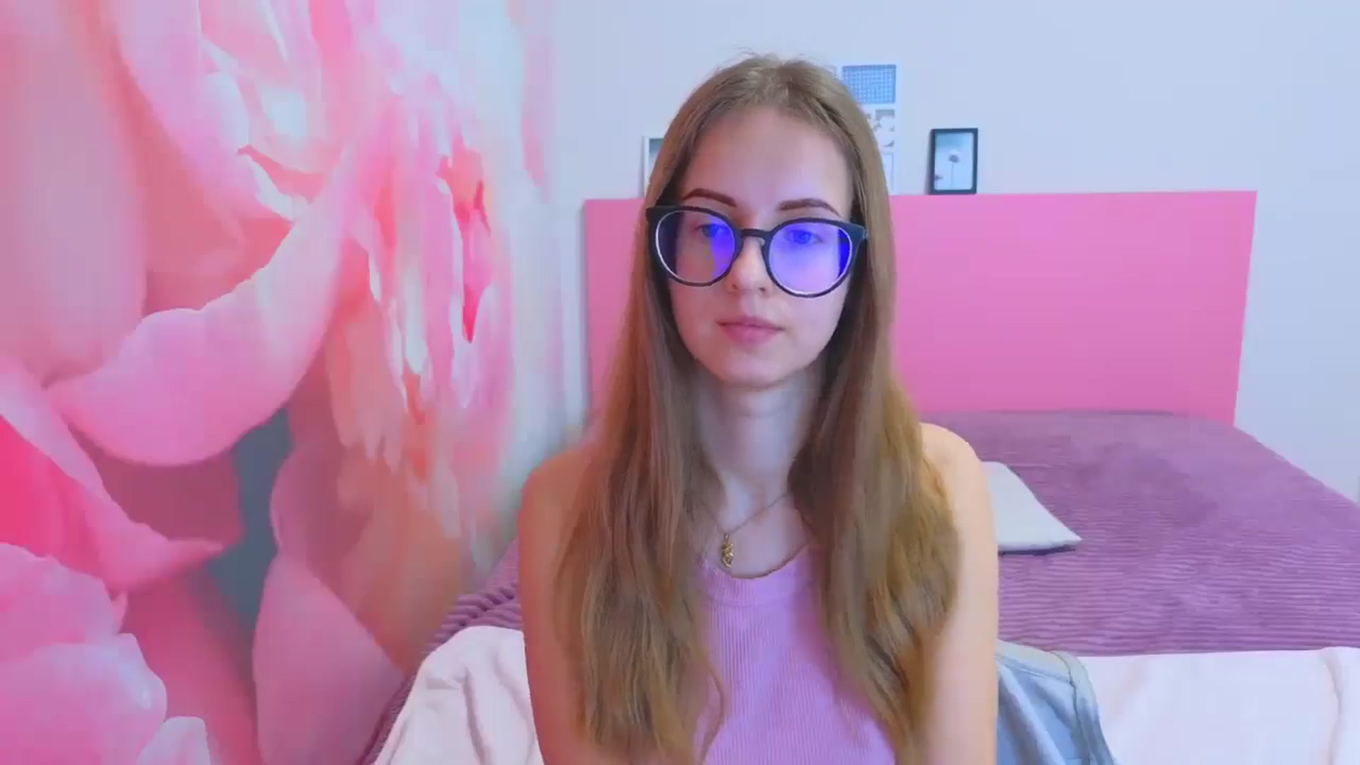Gallery image thumbnail from Kristina_Adel's myfreecams stream on, 01/09/2026, 09:50 image 12 of 20