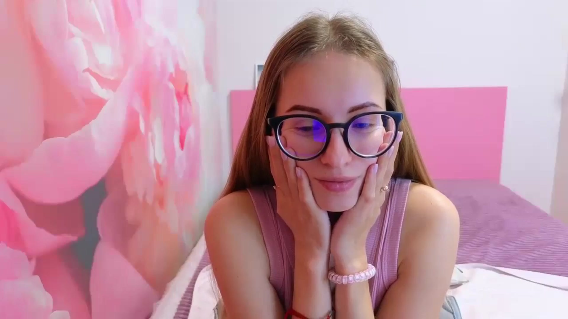 Gallery image thumbnail from Kristina_Adel's myfreecams stream on, 01/10/2026, 10:05 image 10 of 20
