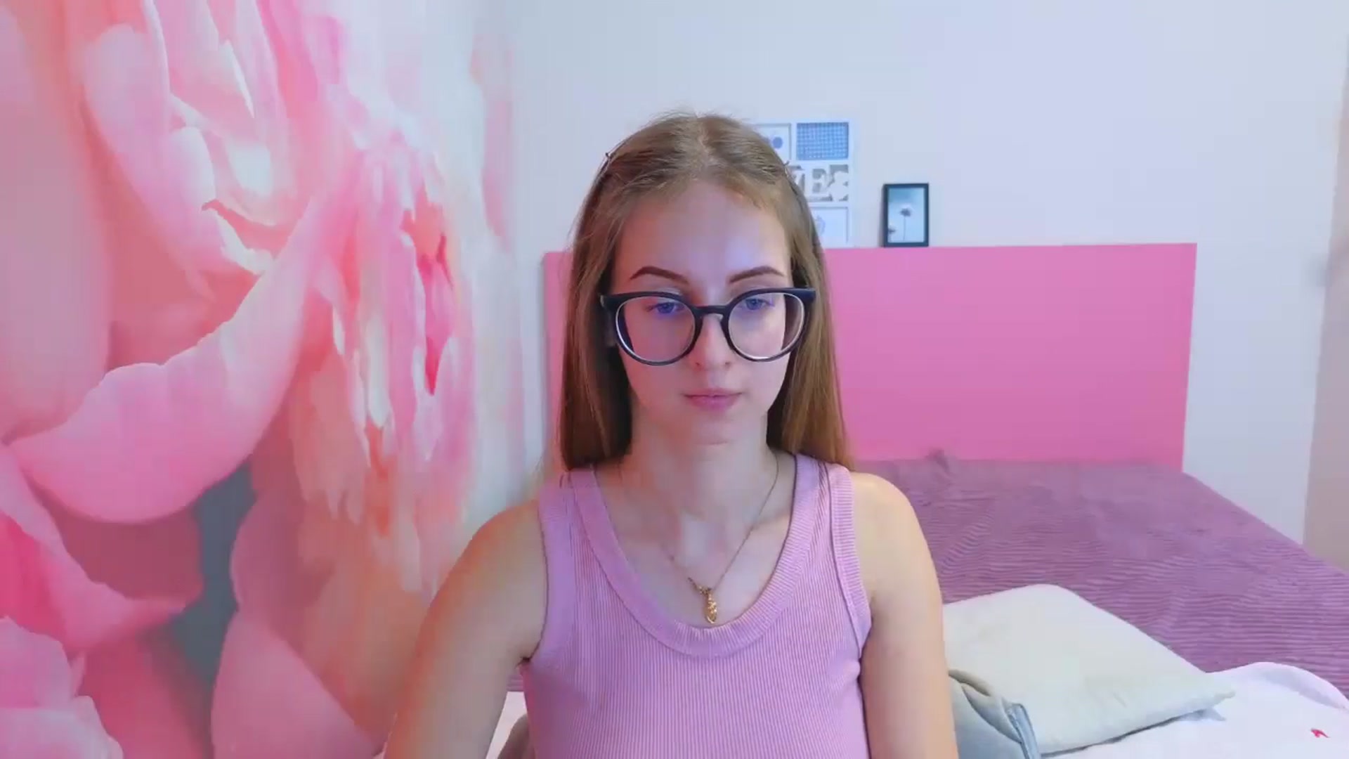 Gallery image thumbnail from Kristina_Adel's myfreecams stream on, 01/14/2026, 10:01 image 18 of 20
