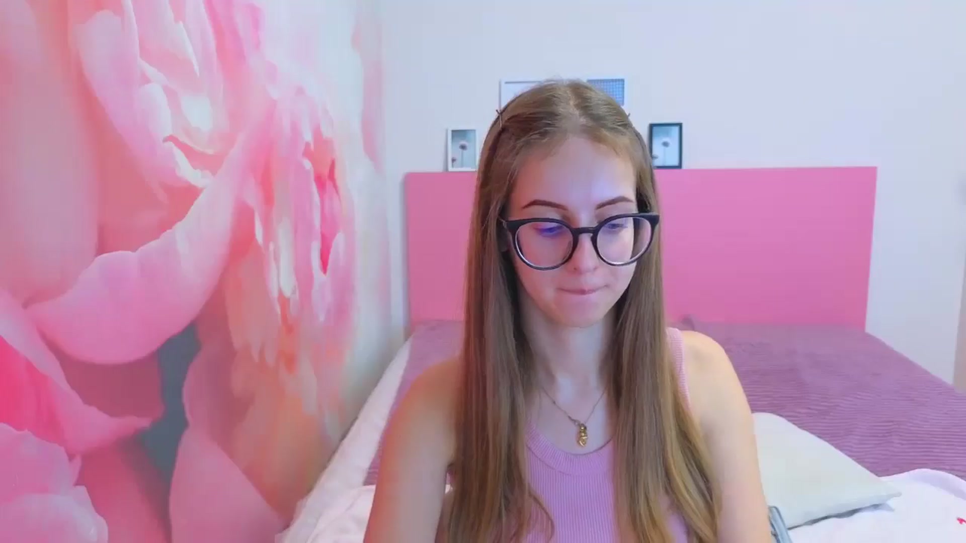 Gallery image thumbnail from Kristina_Adel's myfreecams stream on, 01/14/2026, 10:01 image 9 of 20