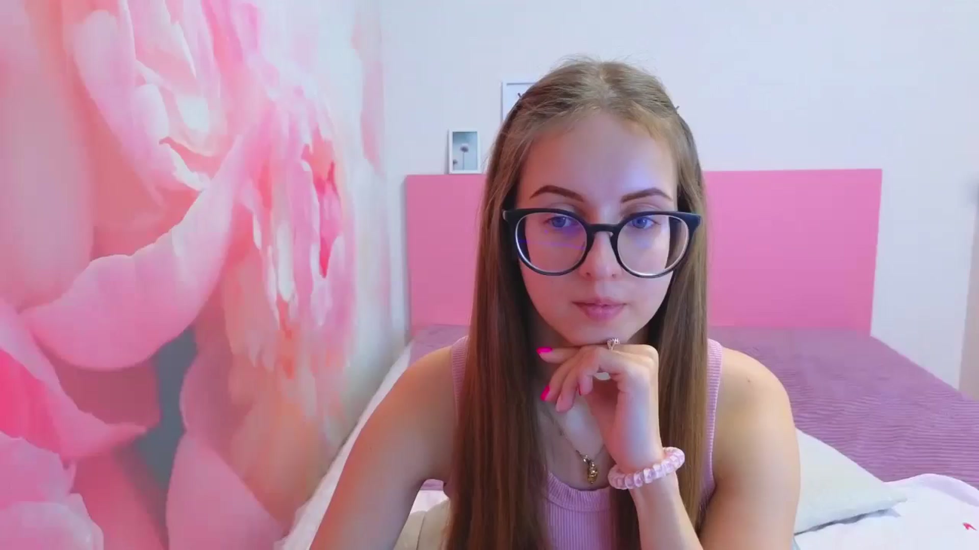 Gallery image thumbnail from Kristina_Adel's myfreecams stream on, 01/14/2026, 10:01 image 1 of 20