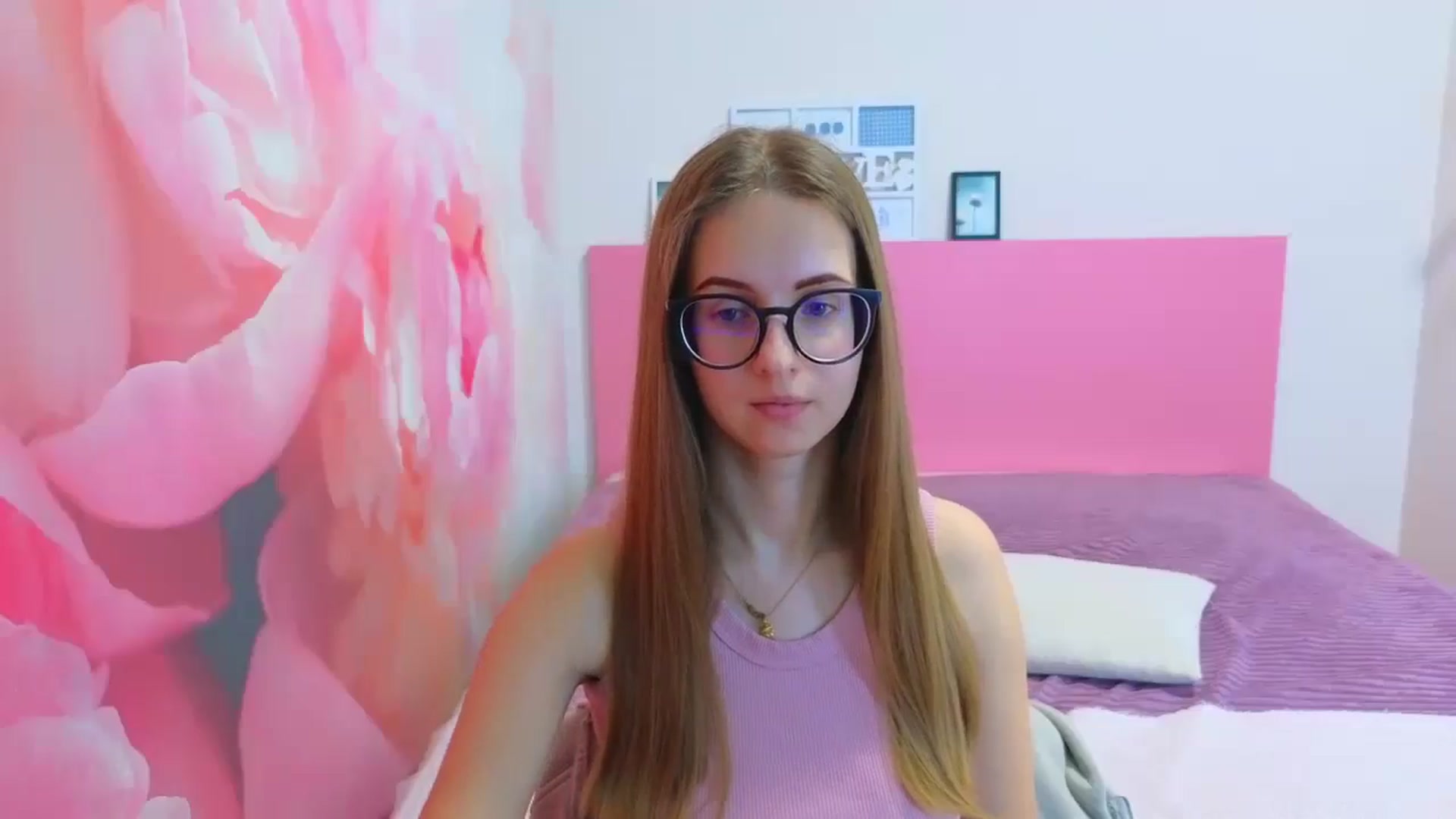 Gallery image thumbnail from Kristina_Adel's myfreecams stream on, 01/15/2026, 13:53 image 13 of 20