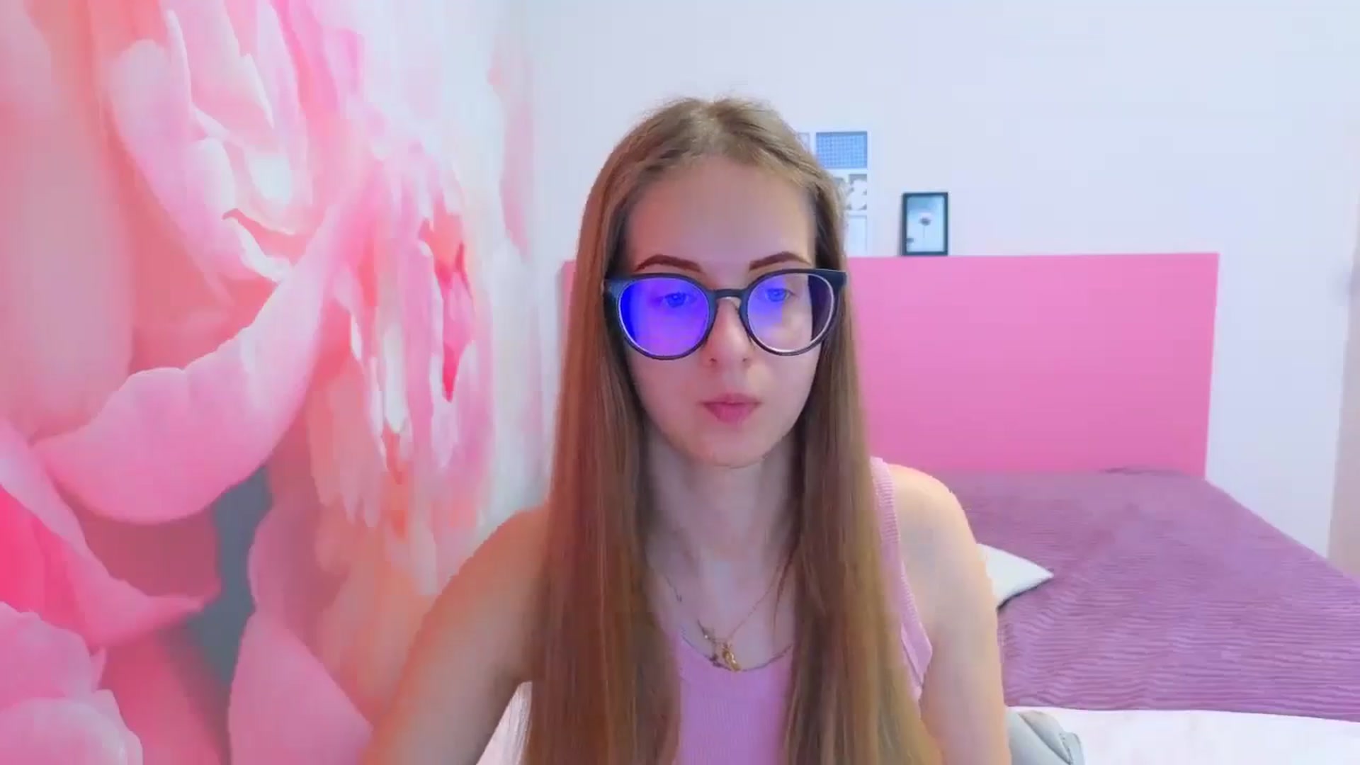 Gallery image thumbnail from Kristina_Adel's myfreecams stream on, 01/16/2026, 09:50 image 14 of 20