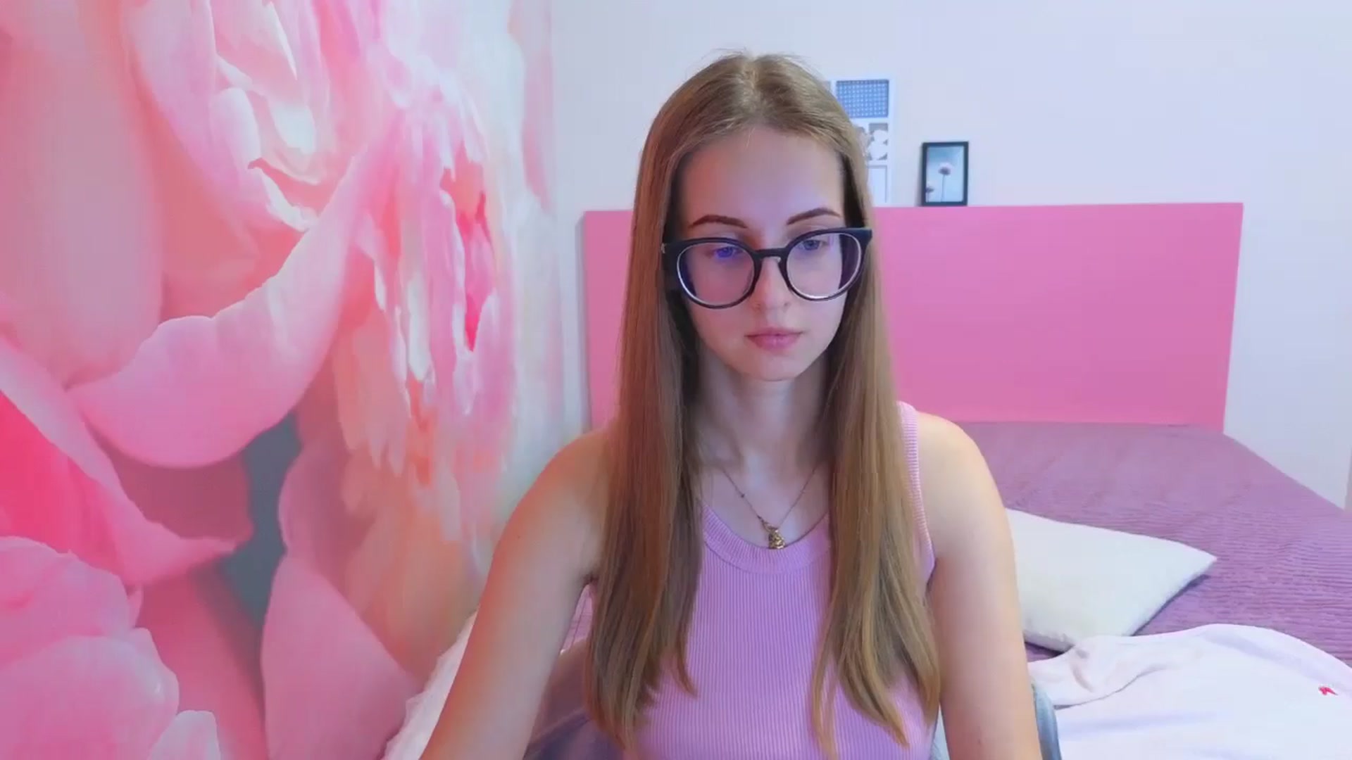 Gallery image thumbnail from Kristina_Adel's myfreecams stream on, 01/17/2026, 11:58 image 9 of 20