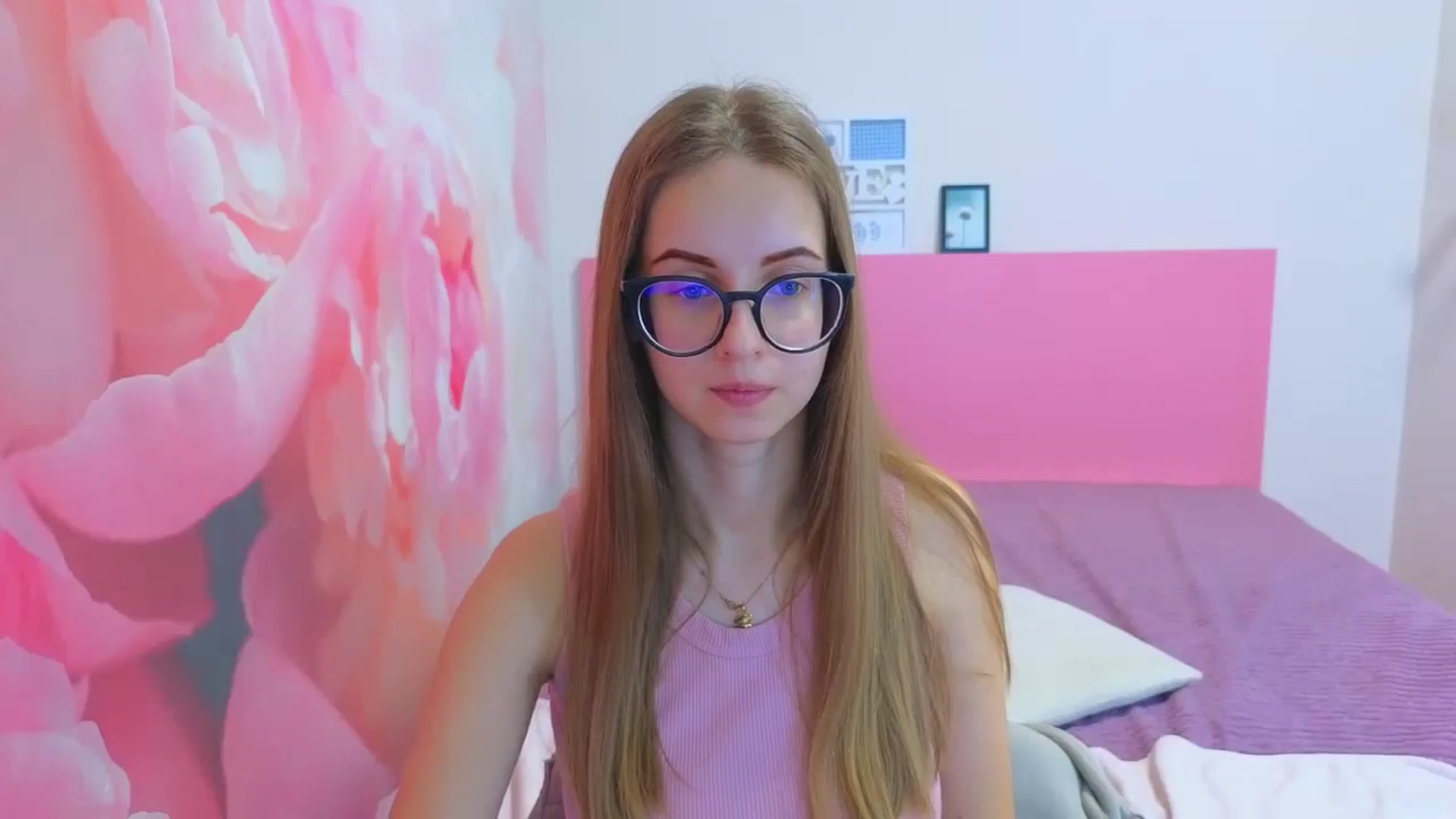 Gallery image thumbnail from Kristina_Adel's myfreecams stream on, 01/20/2026, 08:44 image 18 of 20