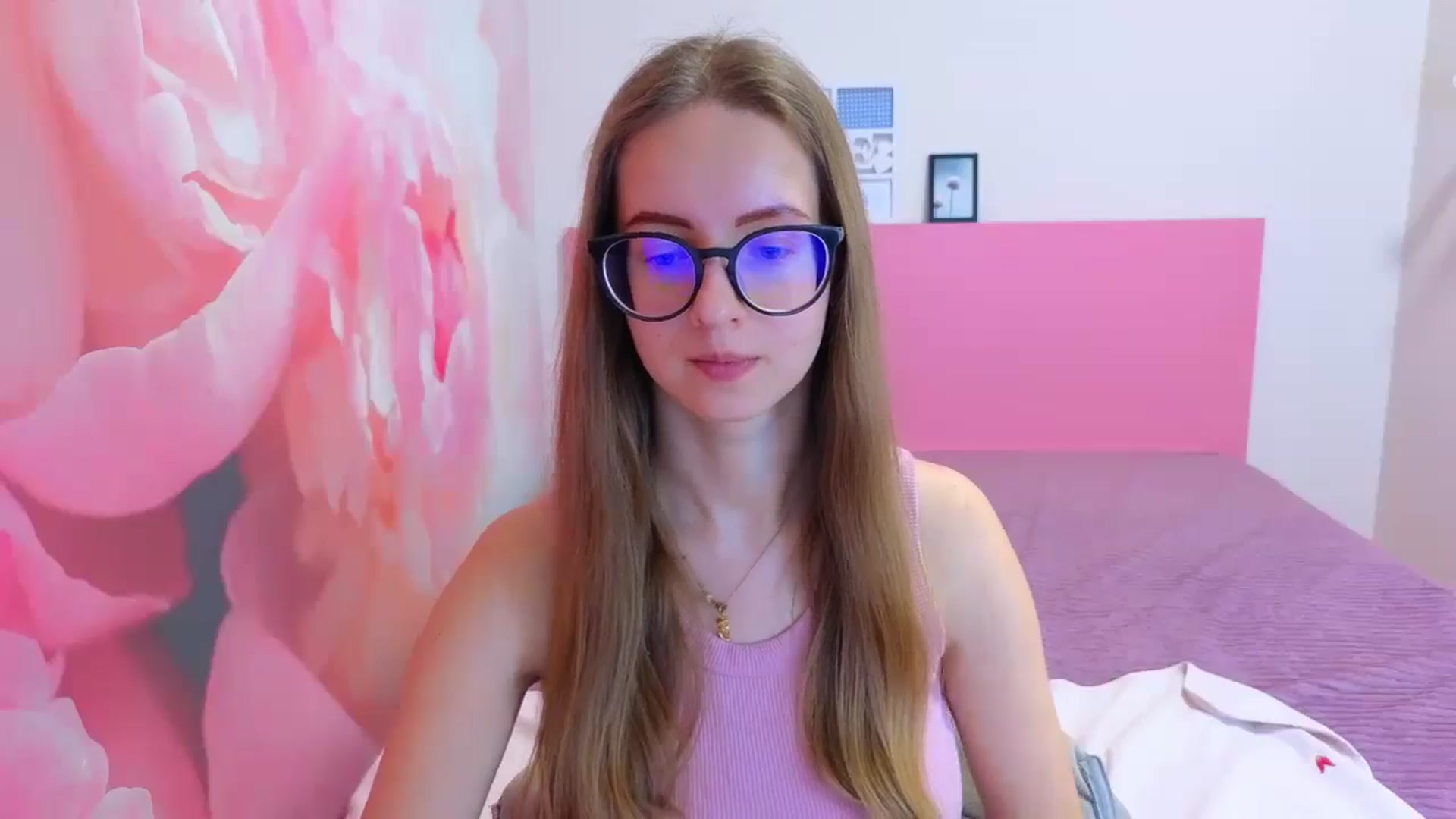Gallery image thumbnail from Kristina_Adel's myfreecams stream on, 01/28/2026, 11:54 image 2 of 20