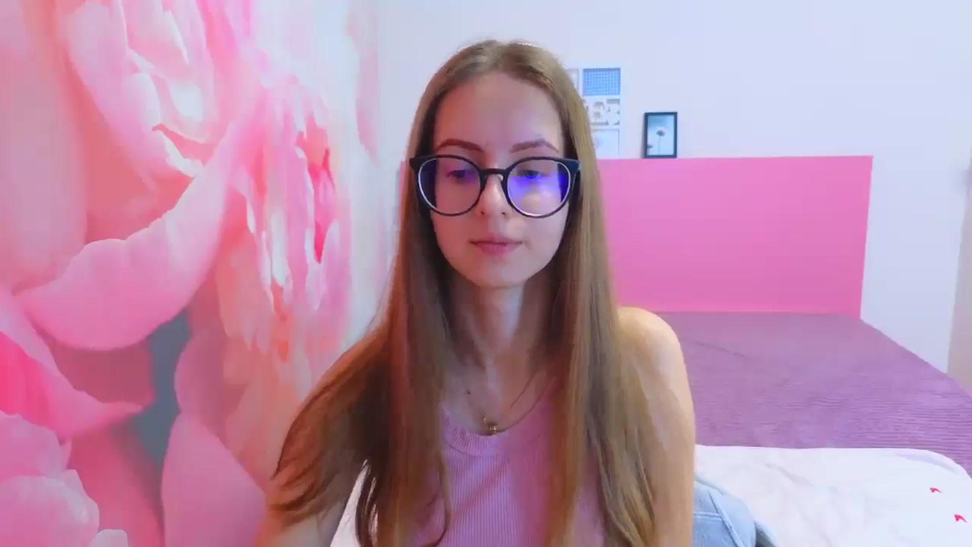 Gallery image thumbnail from Kristina_Adel's myfreecams stream on, 01/29/2026, 10:31 image 5 of 20