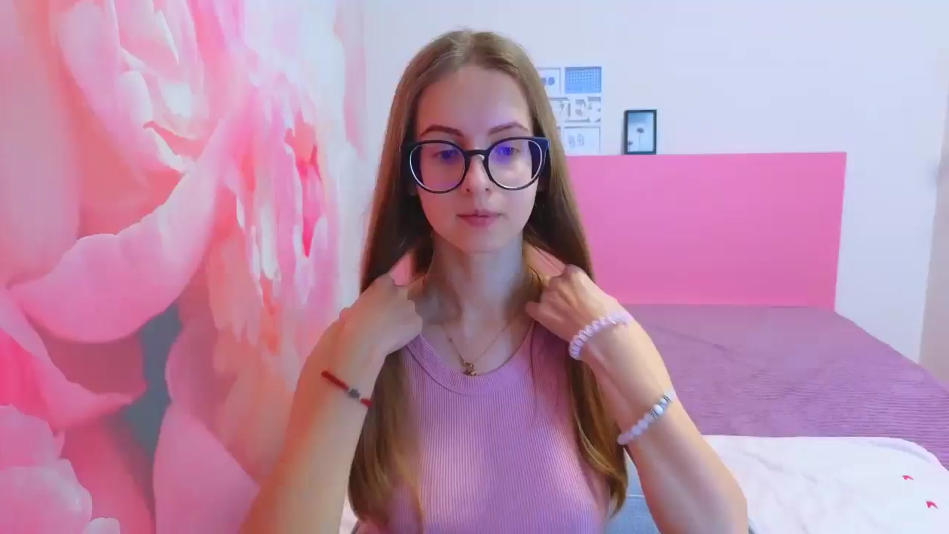 Gallery image thumbnail from Kristina_Adel's myfreecams stream on, 01/29/2026, 10:31 image 1 of 20