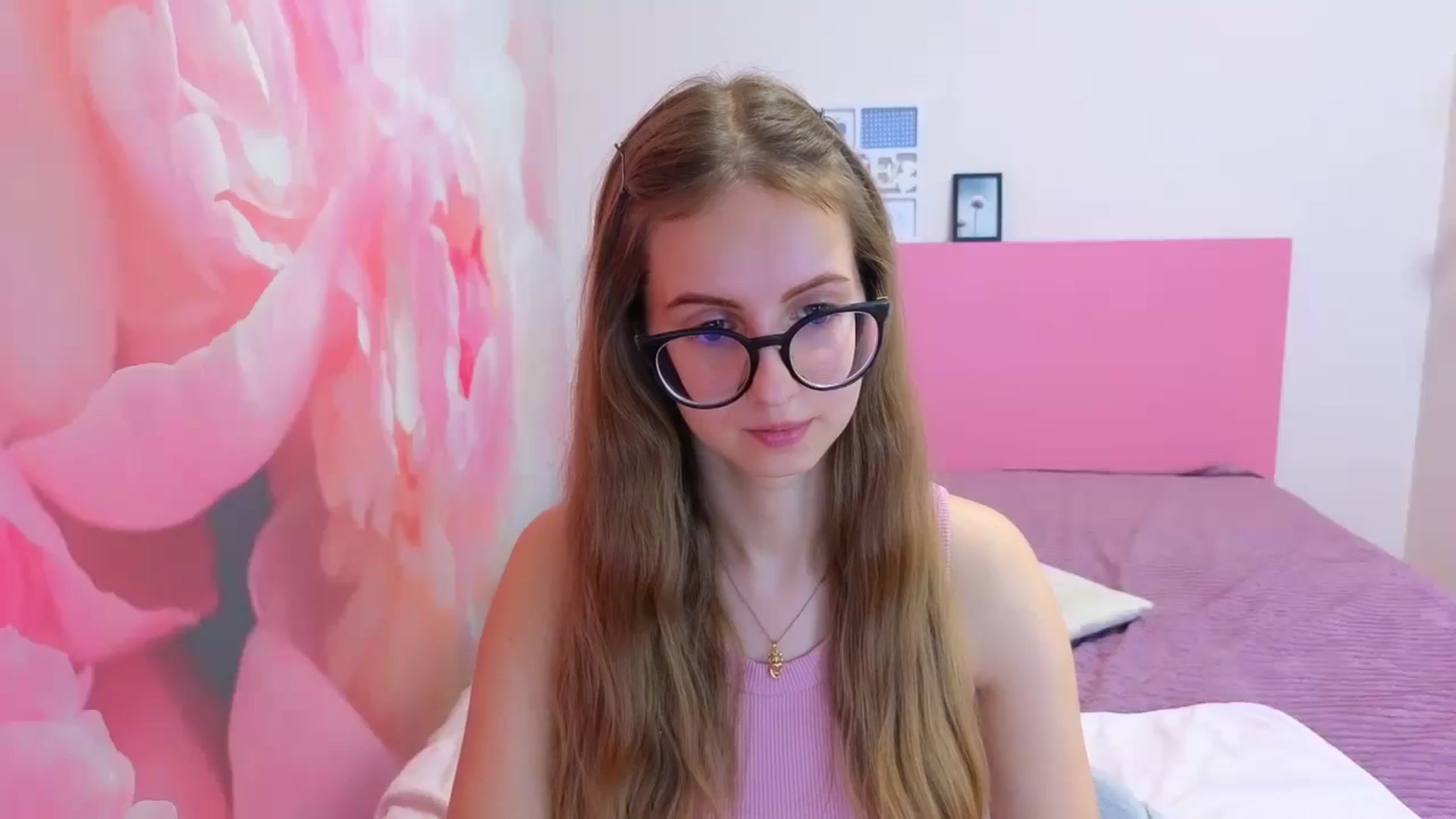 Gallery image thumbnail from Kristina_Adel's myfreecams stream on, 01/31/2026, 12:12 image 18 of 20