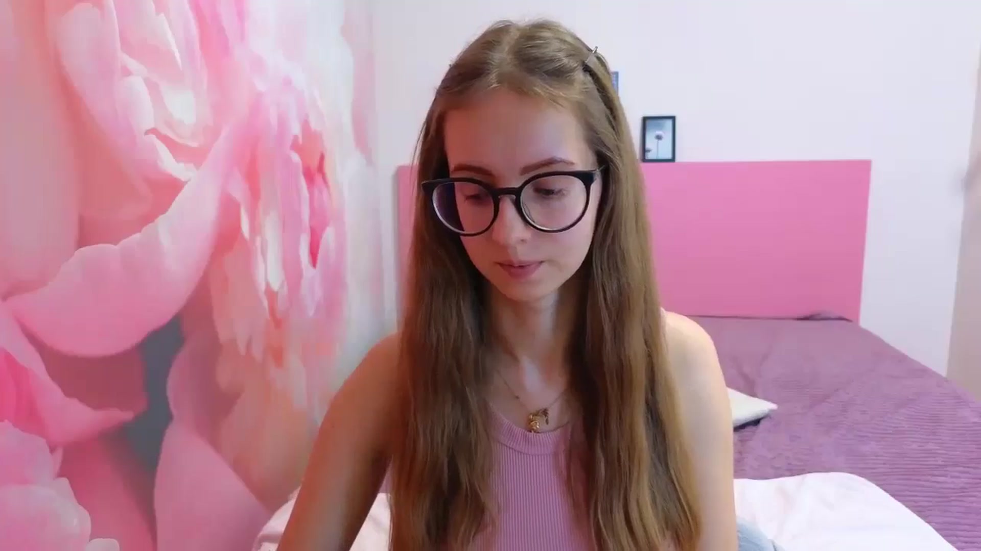 Gallery image thumbnail from Kristina_Adel's myfreecams stream on, 01/31/2026, 12:12 image 7 of 20