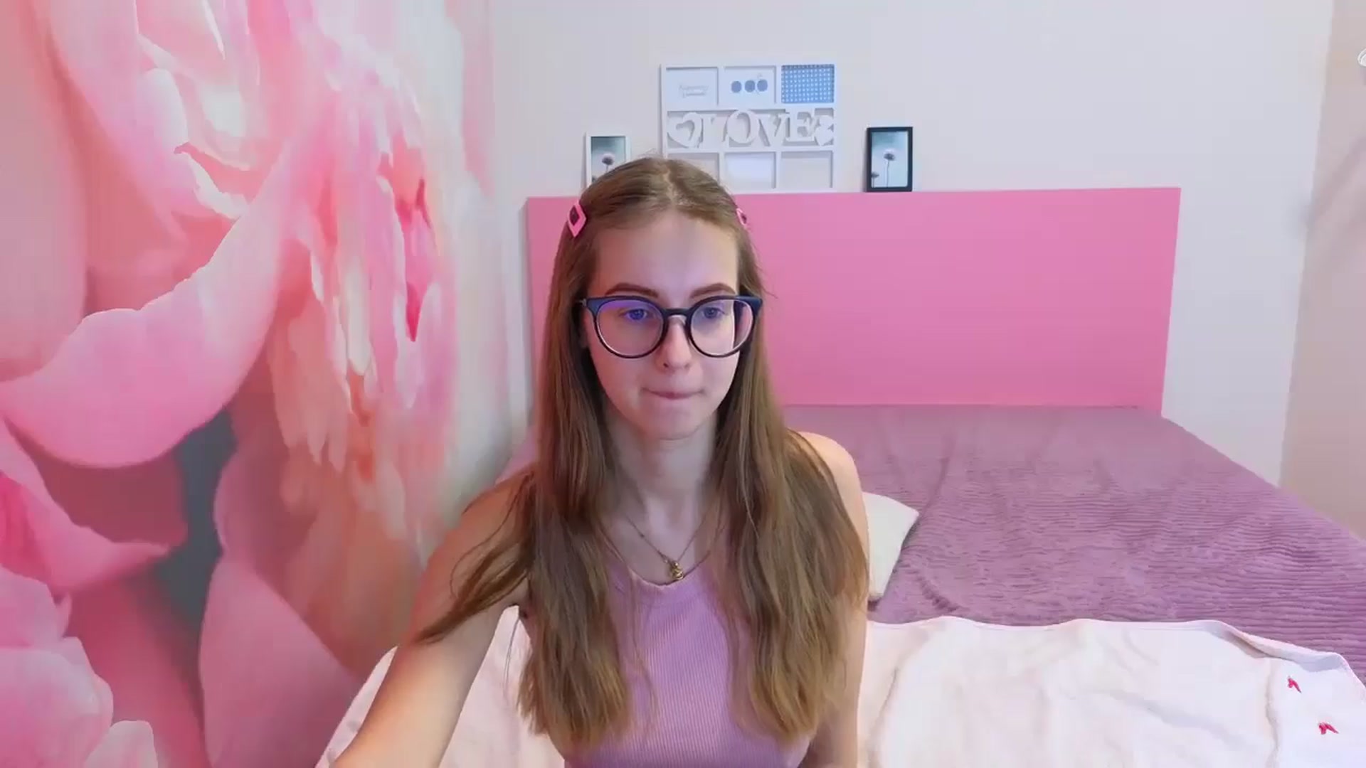 Gallery image thumbnail from Kristina_Adel's myfreecams stream on, 02/09/2026, 10:29 image 6 of 20