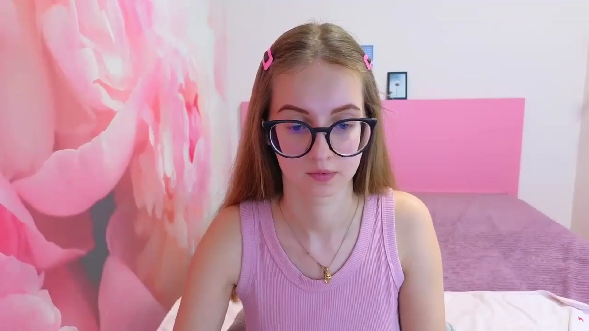 Gallery image thumbnail from Kristina_Adel's myfreecams stream on, 02/09/2026, 12:03 image 13 of 20