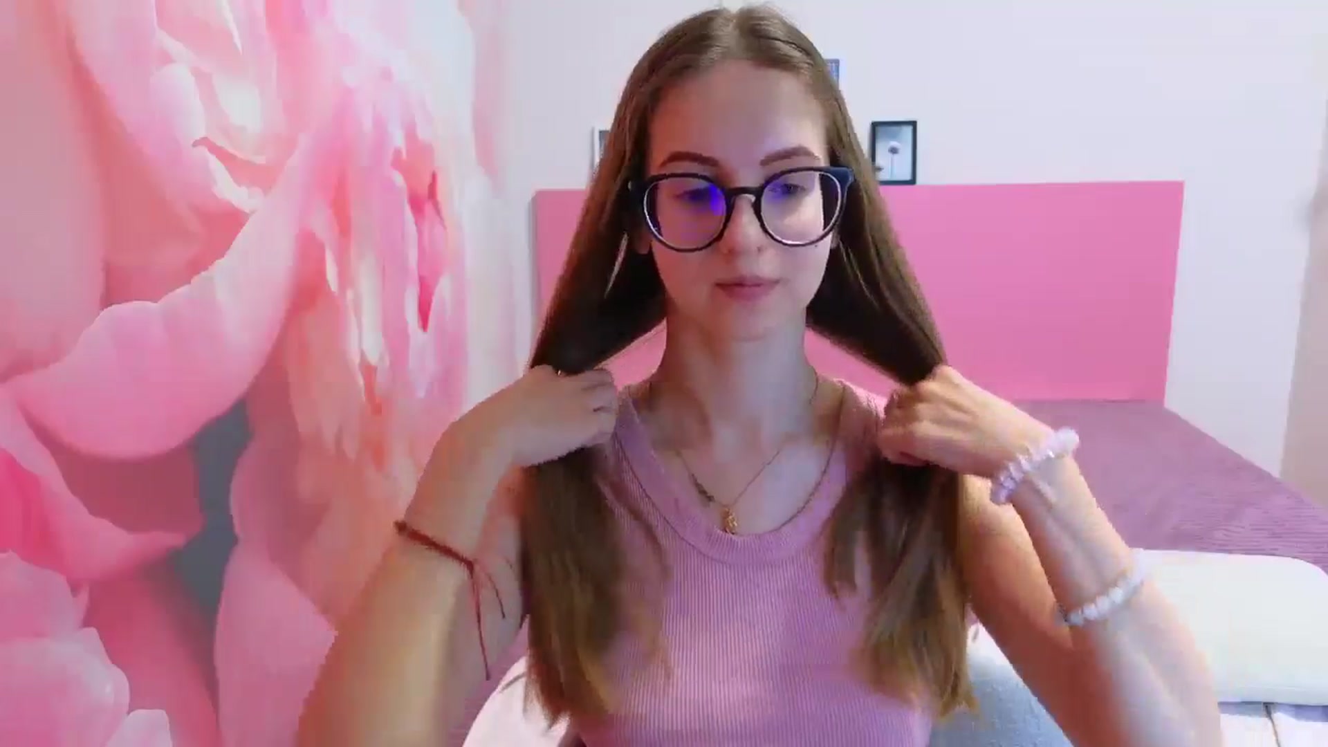 Gallery image thumbnail from Kristina_Adel's myfreecams stream on, 02/11/2026, 11:35 image 3 of 20