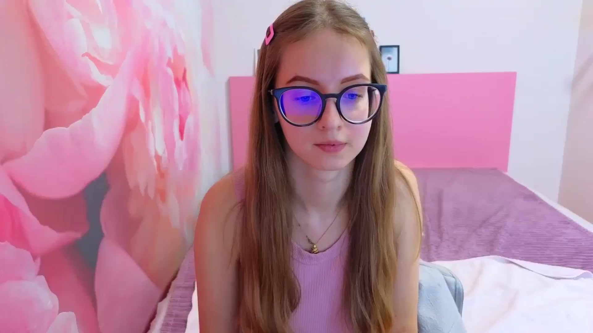 Gallery image thumbnail from Kristina_Adel's myfreecams stream on, 02/14/2026, 11:41 image 7 of 20