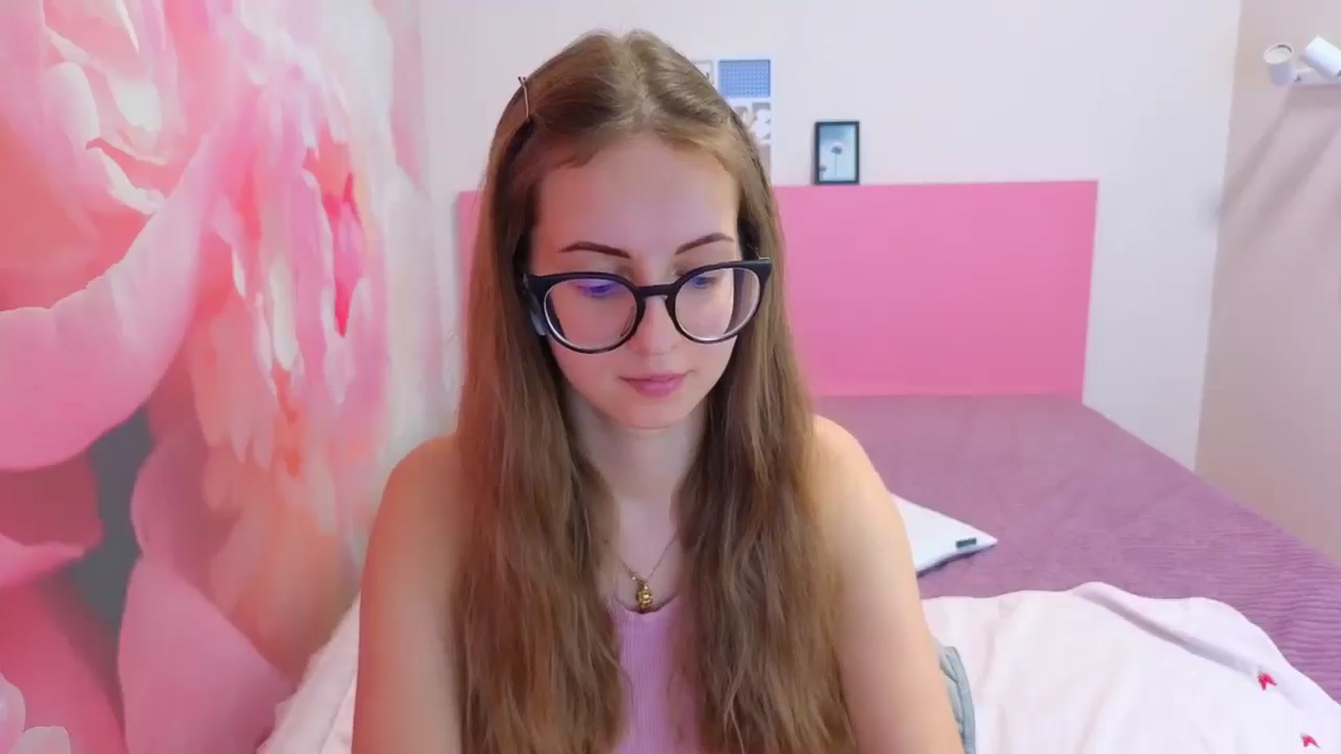 Gallery image thumbnail from Kristina_Adel's myfreecams stream on, 02/23/2026, 10:01 image 15 of 20