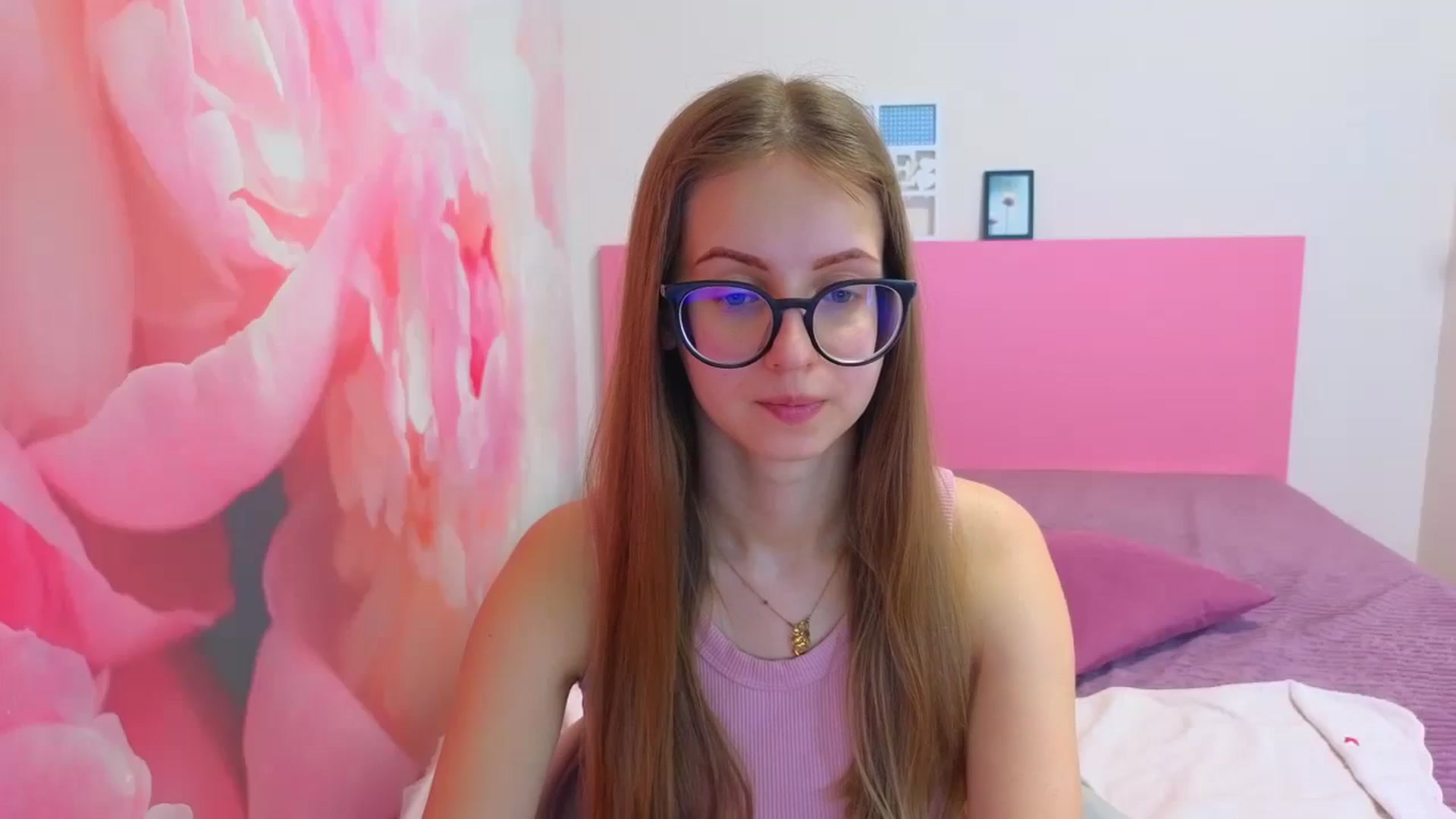 Gallery image thumbnail from Kristina_Adel's myfreecams stream on, 03/05/2026, 11:20 image 12 of 20
