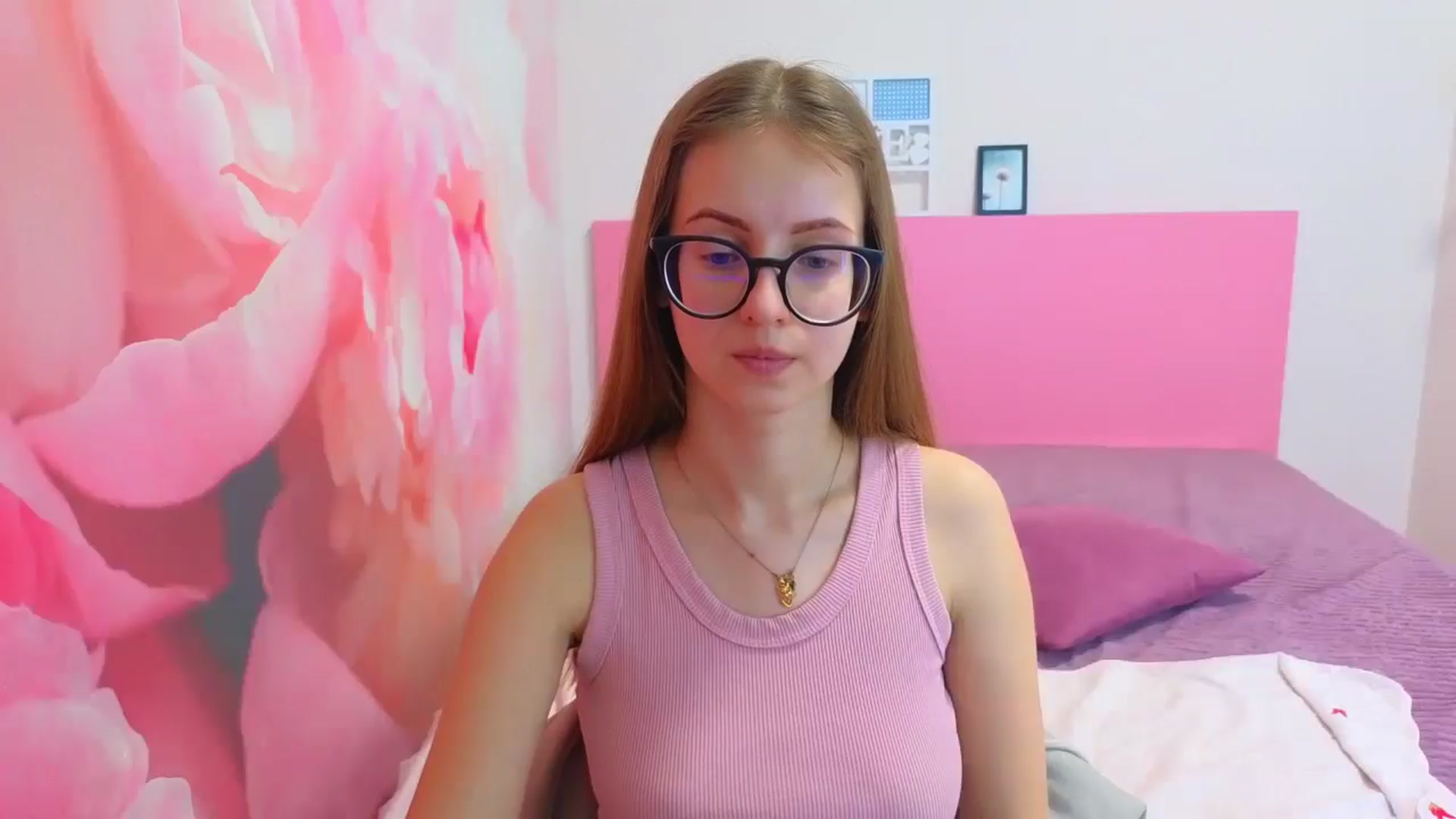 Gallery image thumbnail from Kristina_Adel's myfreecams stream on, 03/05/2026, 11:20 image 8 of 20