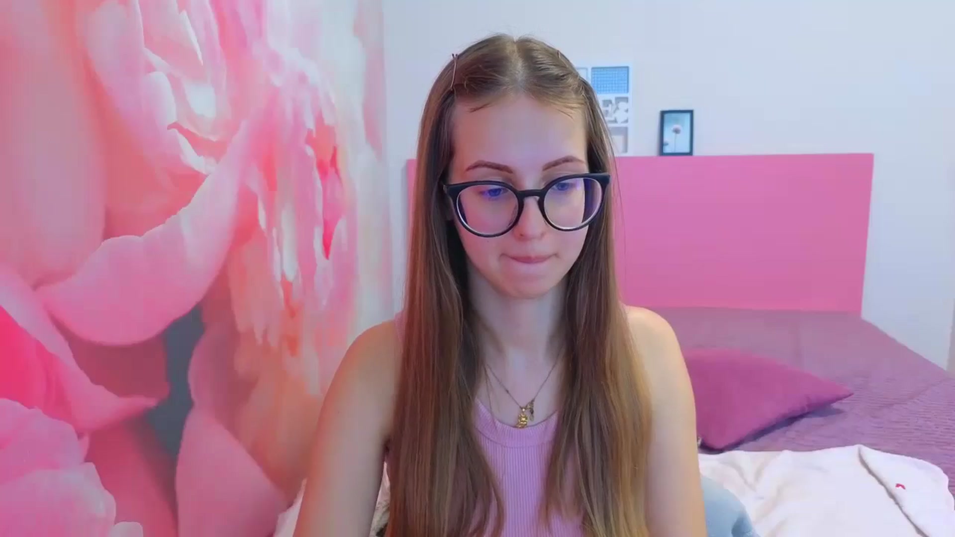 Gallery image thumbnail from Kristina_Adel's myfreecams stream on, 03/05/2026, 12:16 image 7 of 20