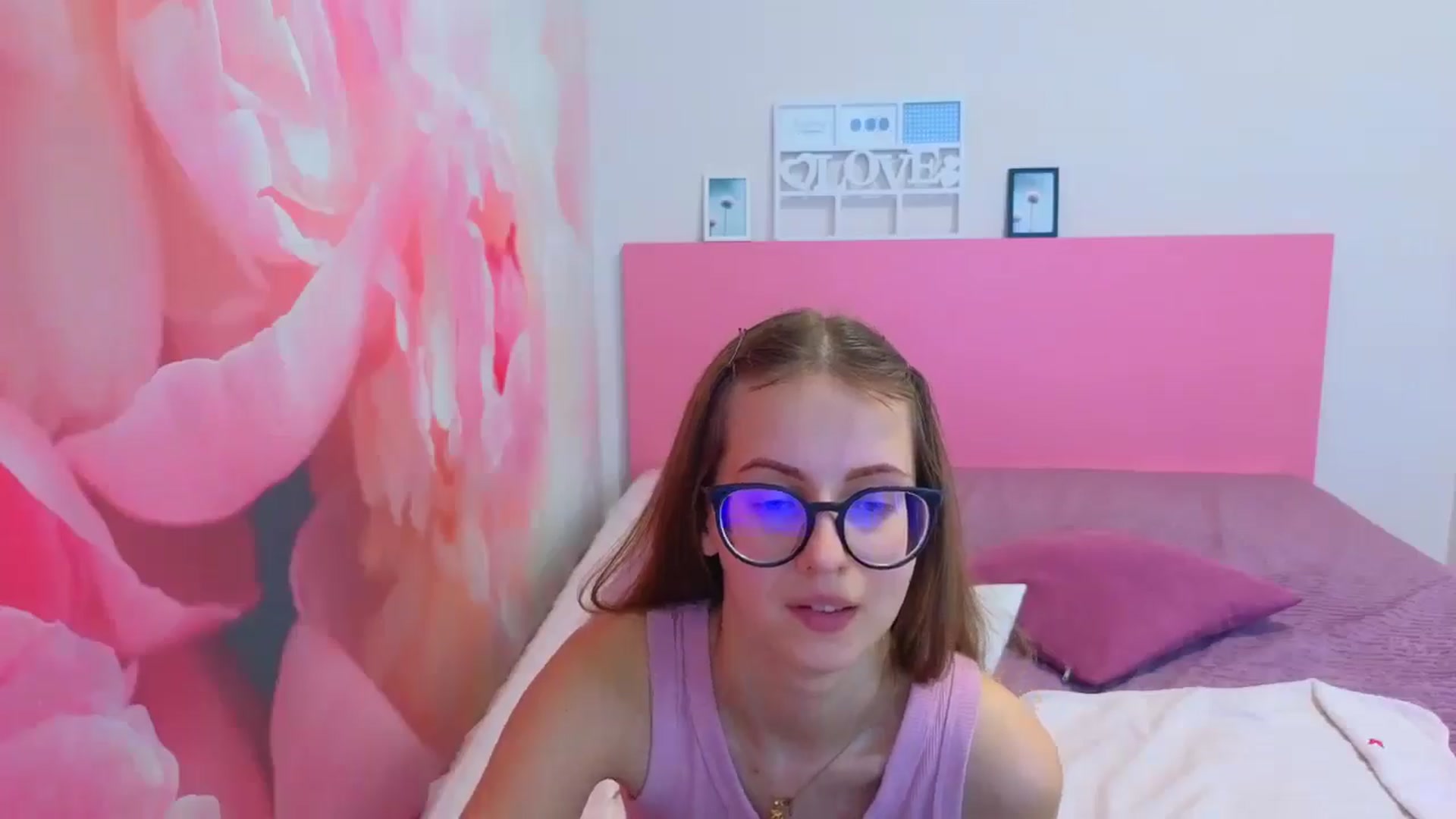Gallery image thumbnail from Kristina_Adel's myfreecams stream on, 03/05/2026, 12:16 image 12 of 20