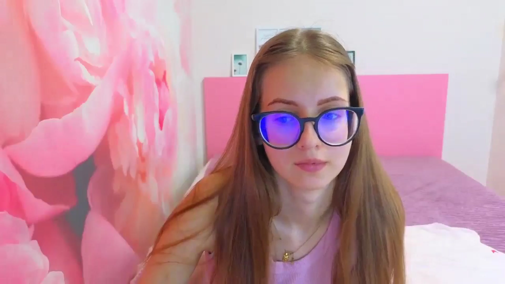 Gallery image thumbnail from Kristina_Adel's myfreecams stream on, 03/05/2026, 17:11 image 5 of 20