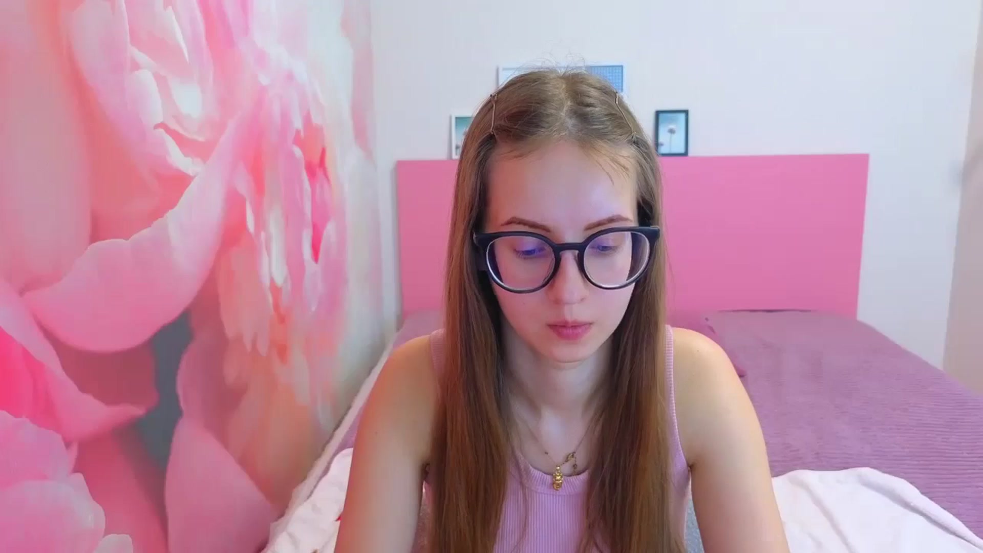 Gallery image thumbnail from Kristina_Adel's myfreecams stream on, 03/09/2026, 09:37 image 15 of 20