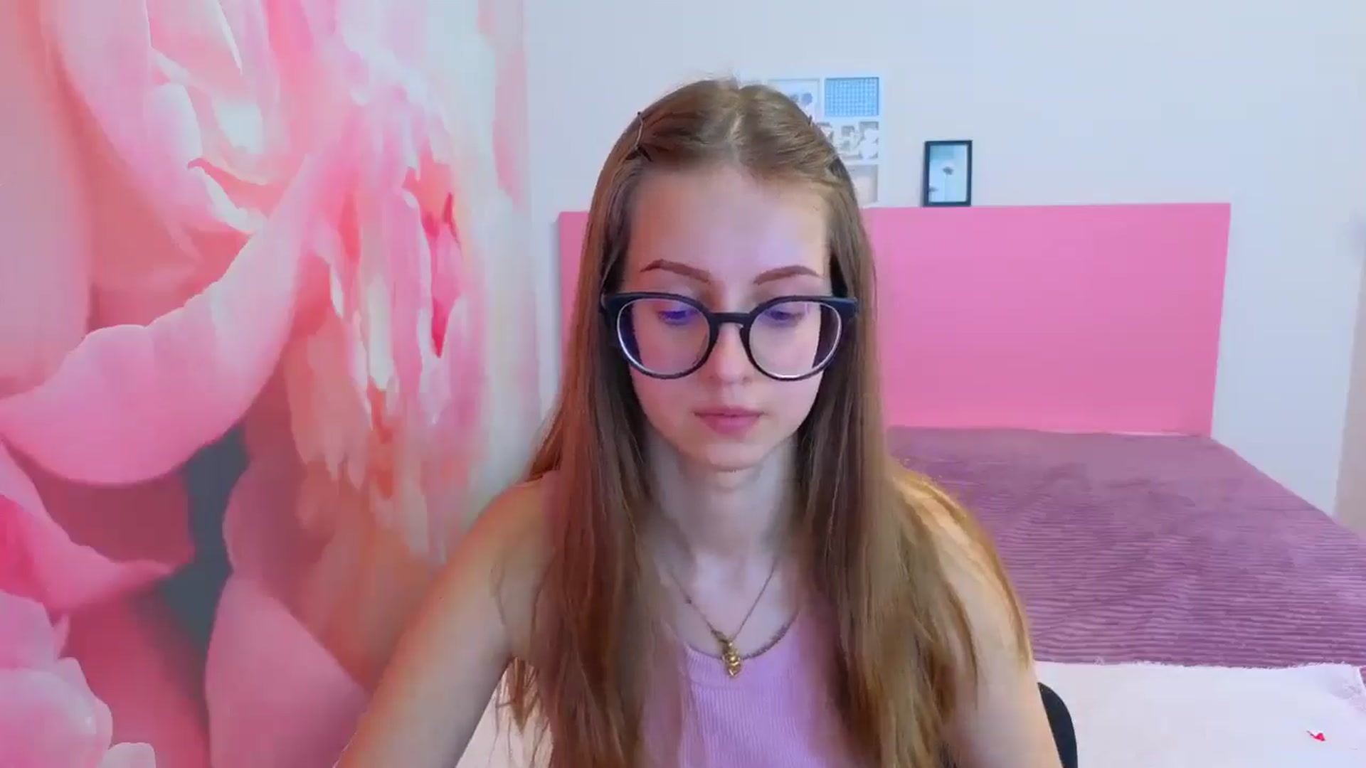 Gallery image thumbnail from Kristina_Adel's myfreecams stream on, 03/16/2026, 10:24 image 17 of 20