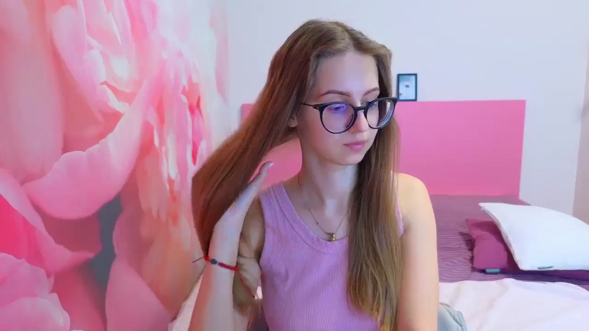 Gallery image thumbnail from Kristina_Adel's myfreecams stream on, 03/19/2026, 09:09 image 10 of 20