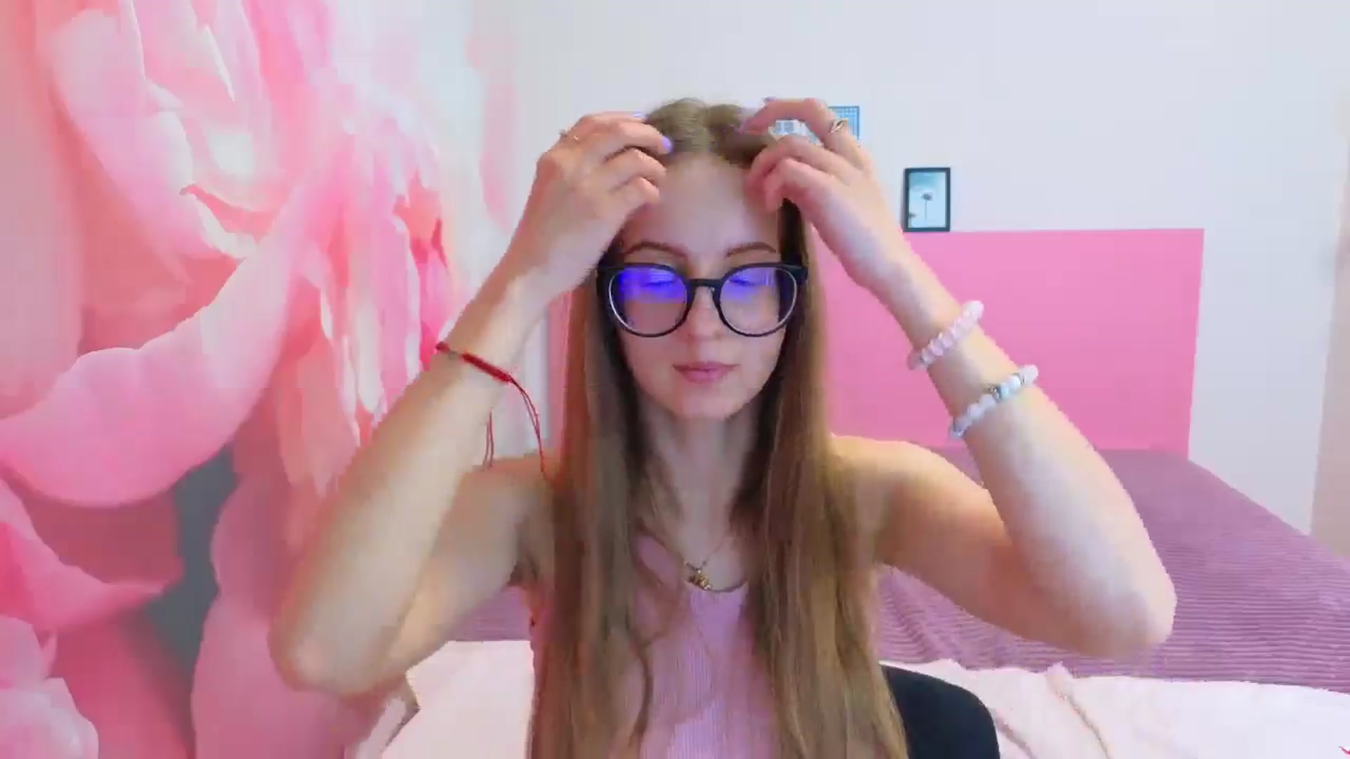 Gallery image thumbnail from Kristina_Adel's myfreecams stream on, 03/23/2026, 08:57 image 13 of 20