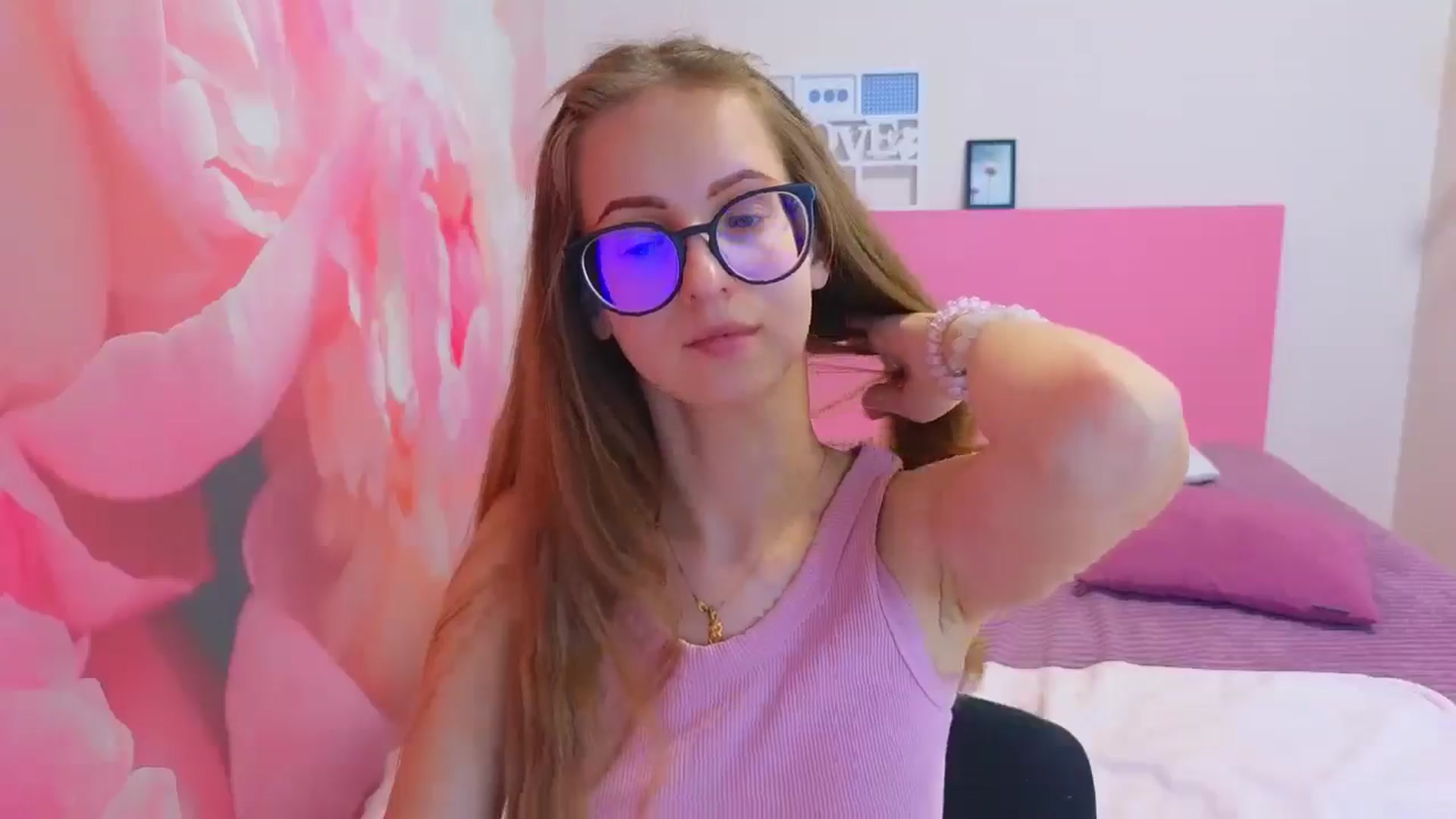 Gallery image thumbnail from Kristina_Adel's myfreecams stream on, 03/26/2026, 09:16 image 11 of 20