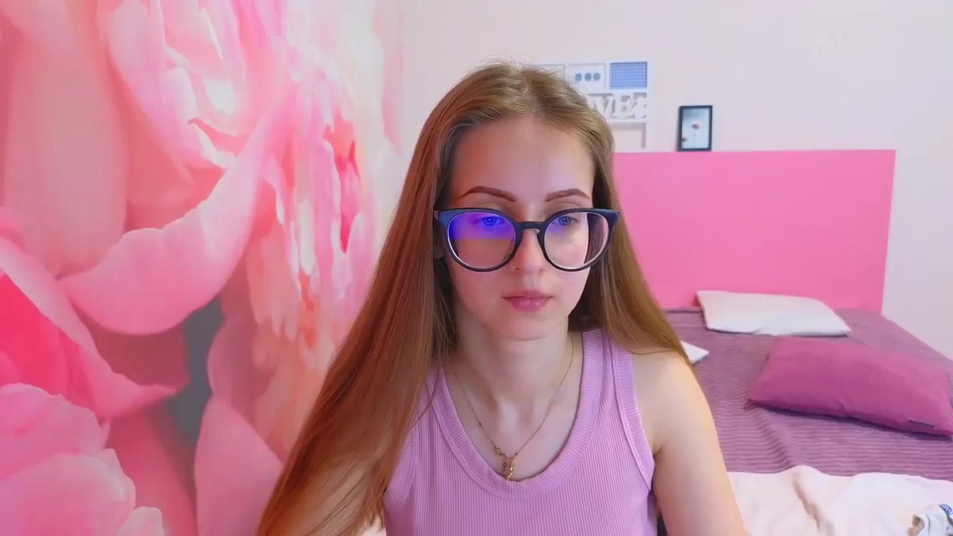Gallery image thumbnail from Kristina_Adel's myfreecams stream on, 03/26/2026, 16:17 image 4 of 20