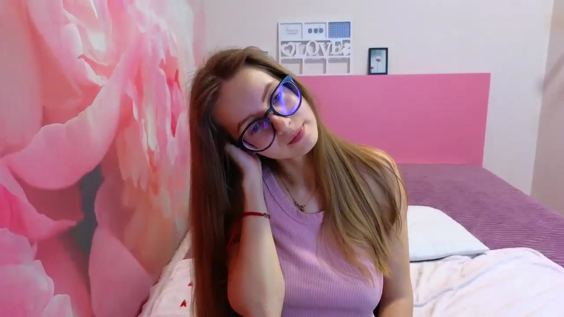 Gallery image thumbnail from Kristina_Adel's myfreecams stream on, 04/02/2026, 10:26 image 9 of 20