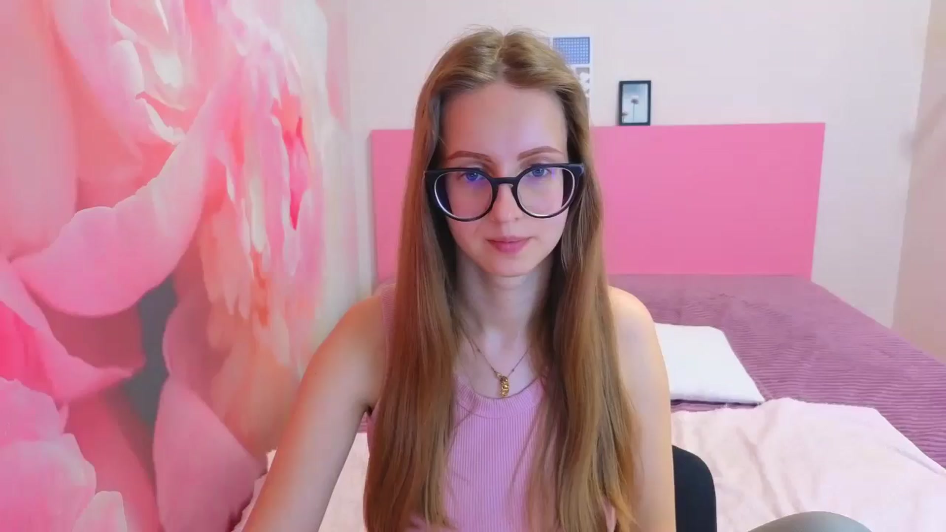 Gallery image thumbnail from Kristina_Adel's myfreecams stream on, 04/03/2026, 10:20 image 4 of 20