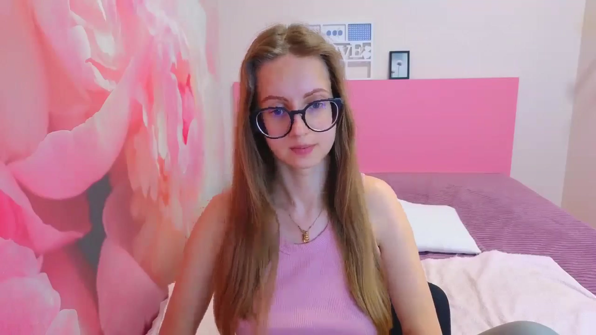 Gallery image thumbnail from Kristina_Adel's myfreecams stream on, 04/03/2026, 10:20 image 8 of 20