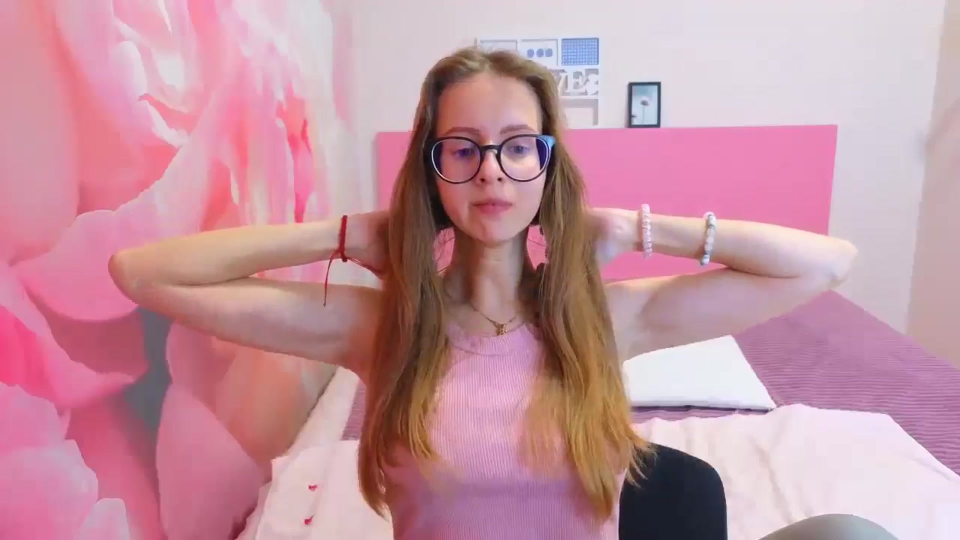 Gallery image thumbnail from Kristina_Adel's myfreecams stream on, 04/03/2026, 10:20 image 6 of 20