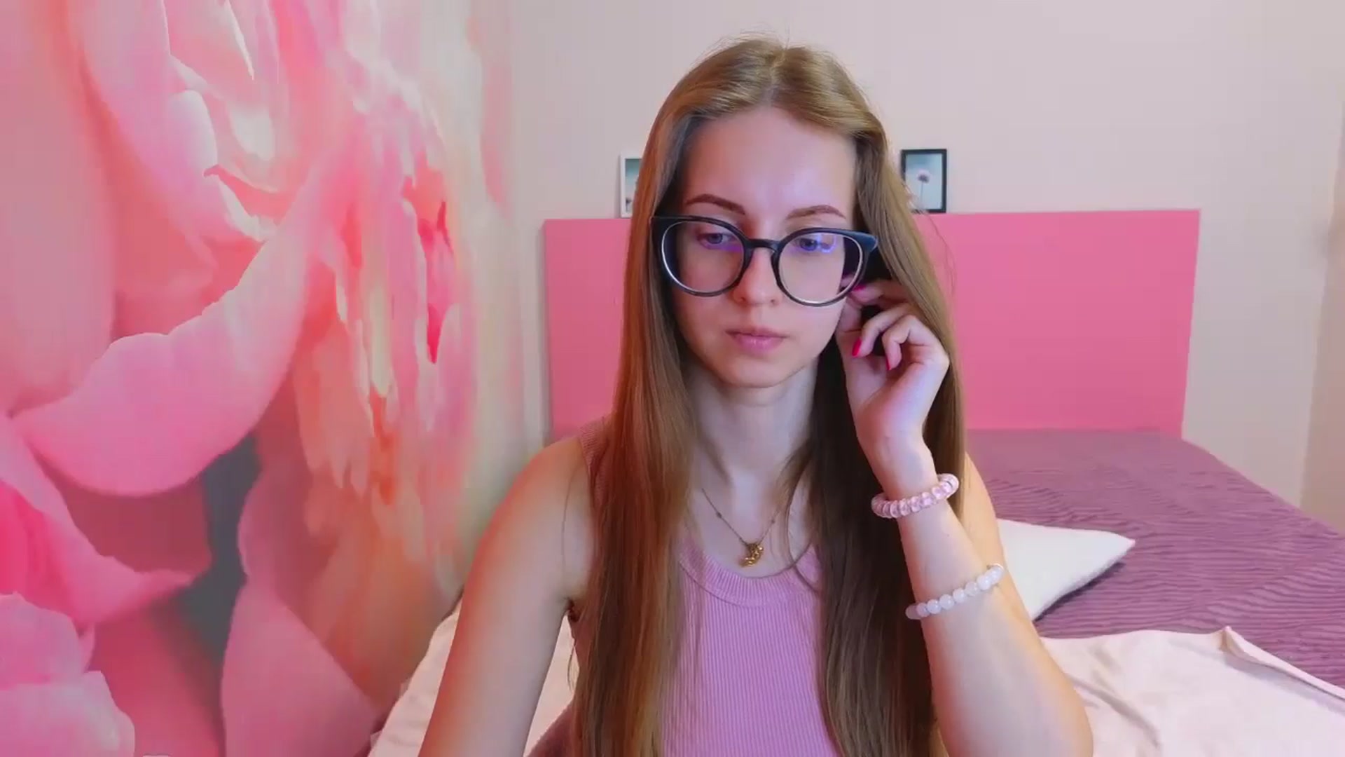 Gallery image thumbnail from Kristina_Adel's myfreecams stream on, 04/15/2026, 07:35 image 18 of 20