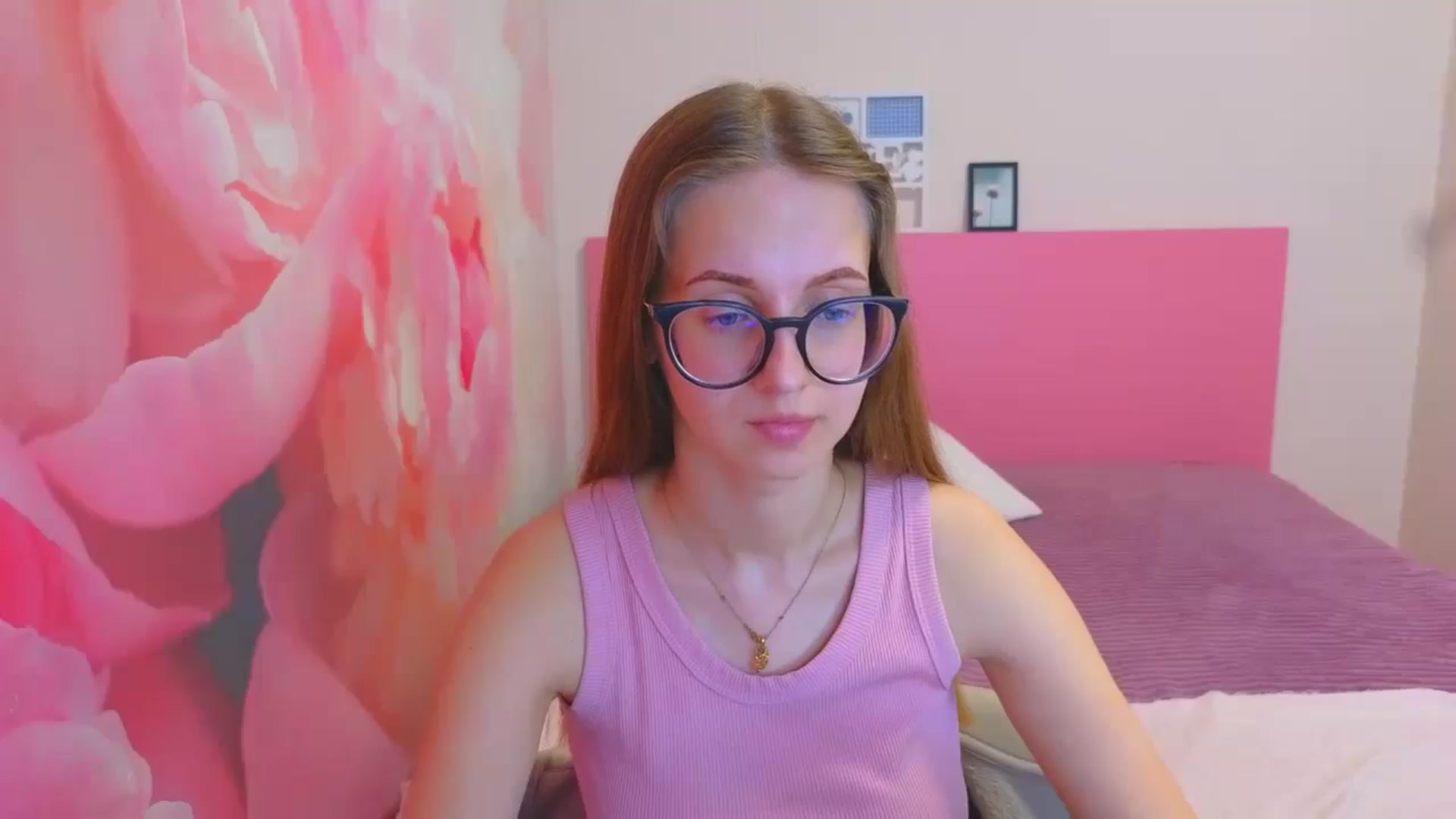 Gallery image thumbnail from Kristina_Adel's myfreecams stream on, 04/16/2026, 14:22 image 10 of 20